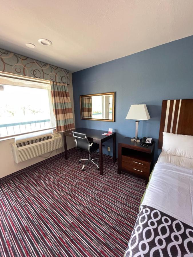 Standard Double Room Two Double Beds Smoking