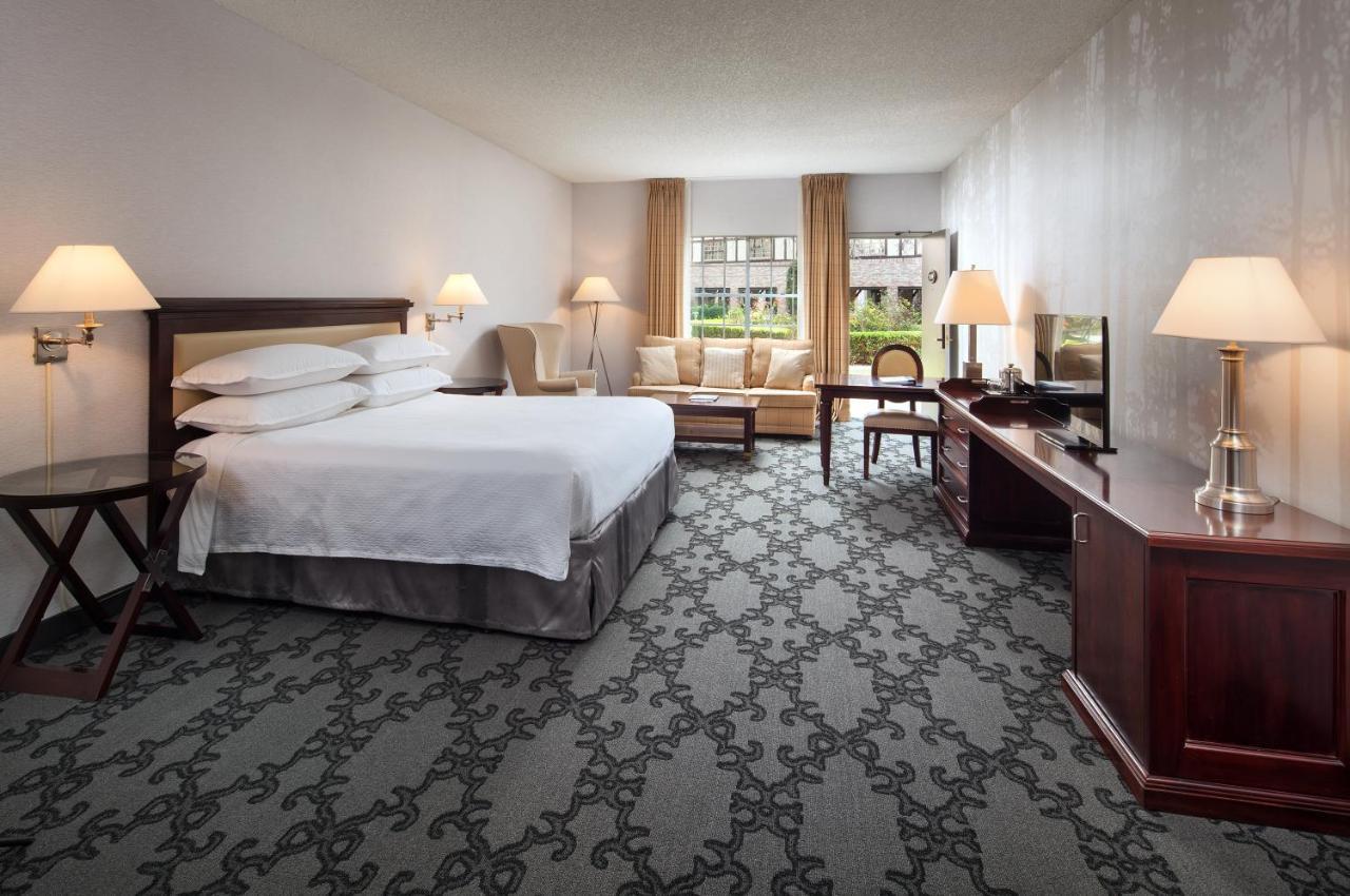 Deluxe Zimmer mit Kingsize-Bett