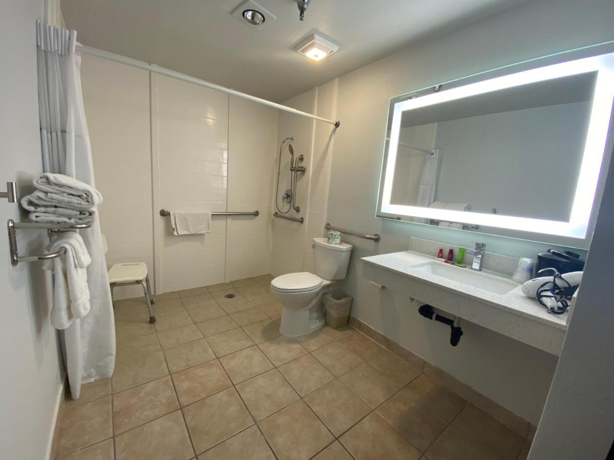 Habitación Doble con 2 camas grandes y ducha a ras de suelo - Acceso para personas de movilidad reducida/No fumadores