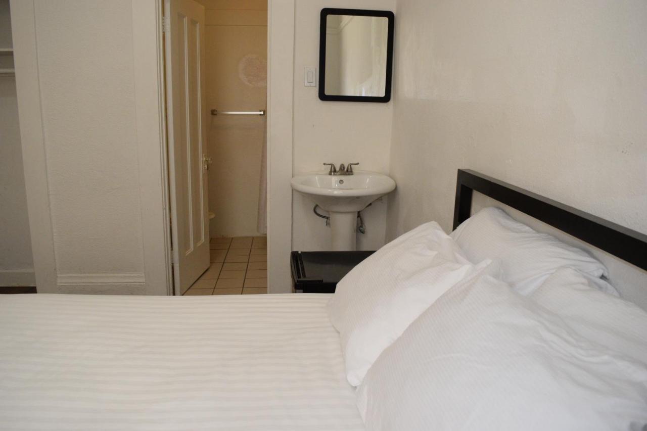Habitación Doble con baño privado