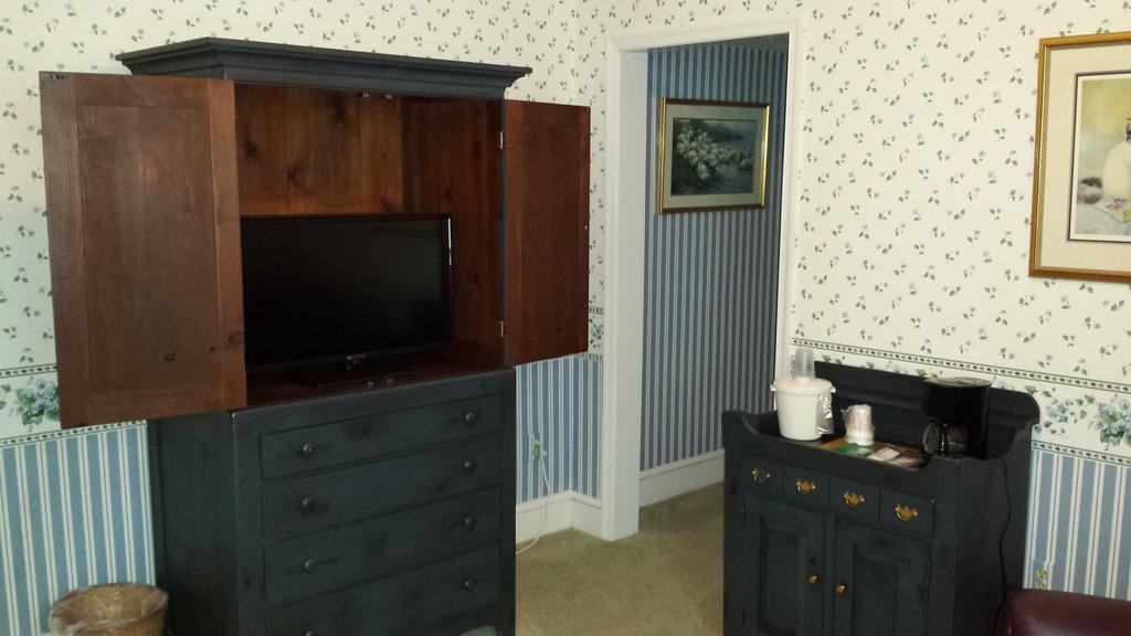 Double Suite Two Double Beds