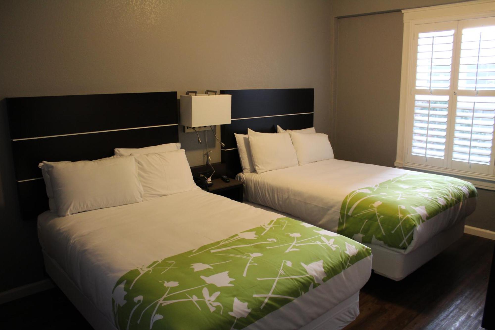 Chambre Double avec 2 Lits Doubles