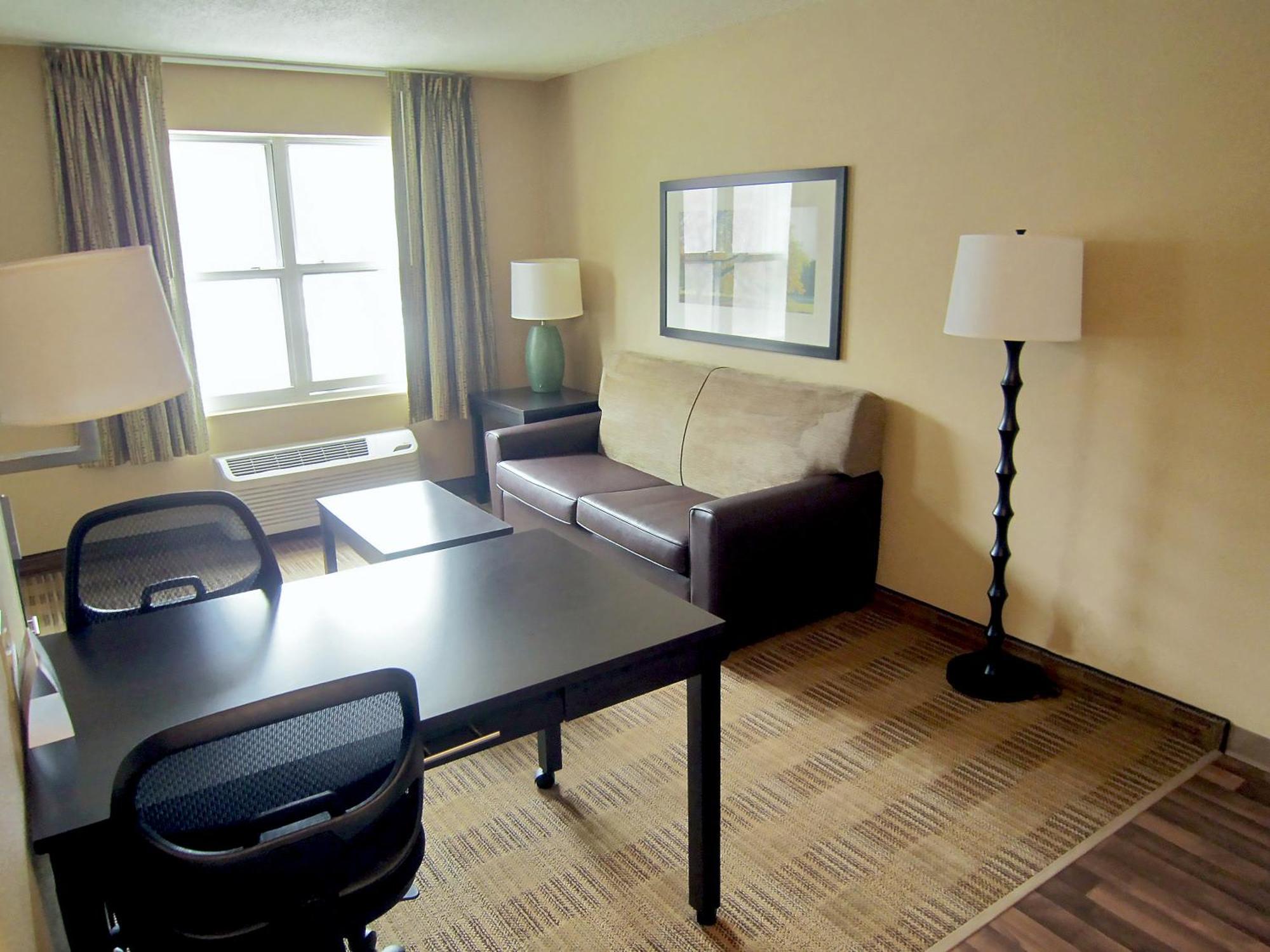 Deluxe Studio 2 Double Beds Non-Smoking