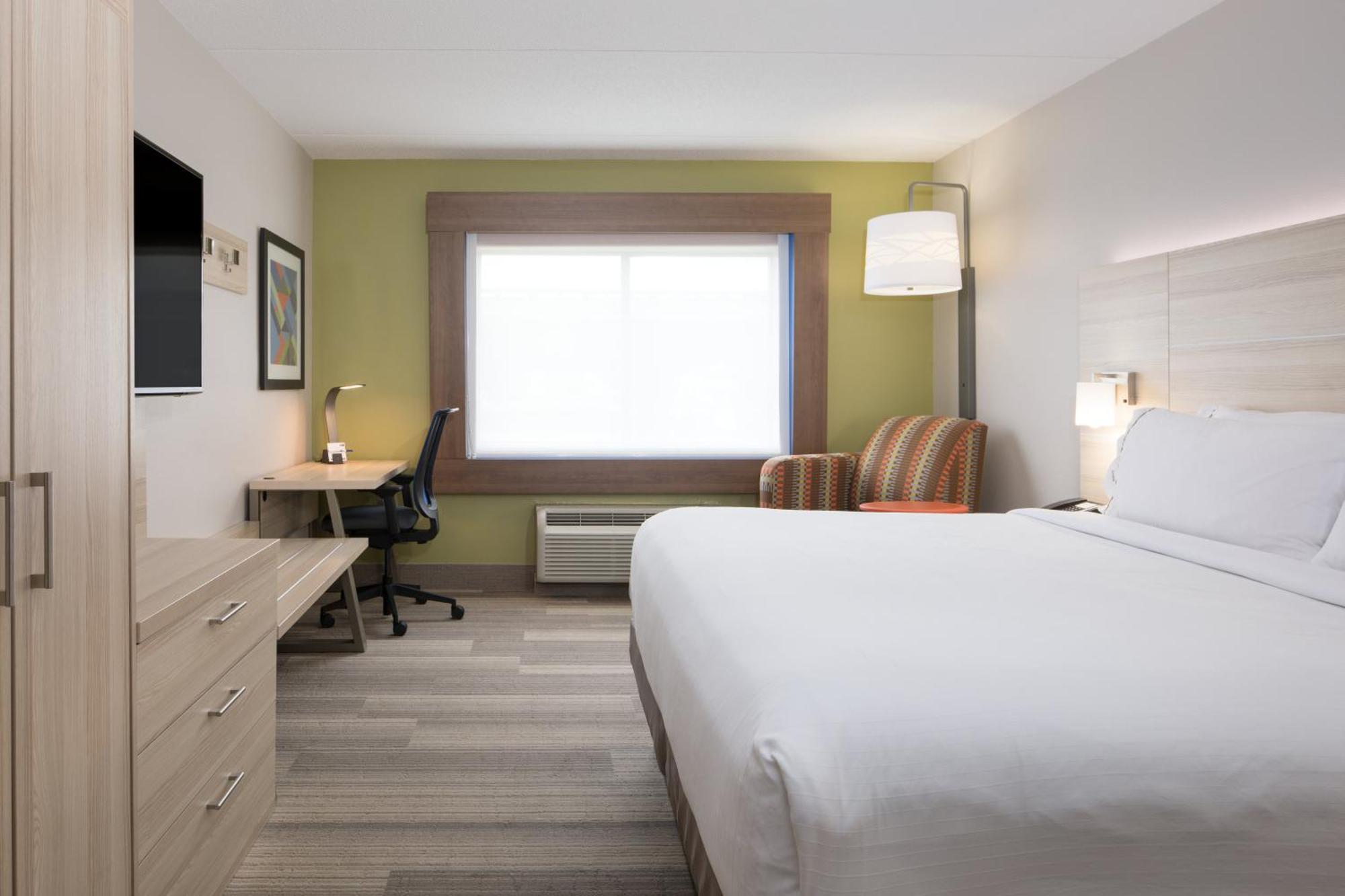 Chambre Lit King-Size - Baignoire Accessible aux Personnes à Mobilité Réduite - Non-Fumeurs