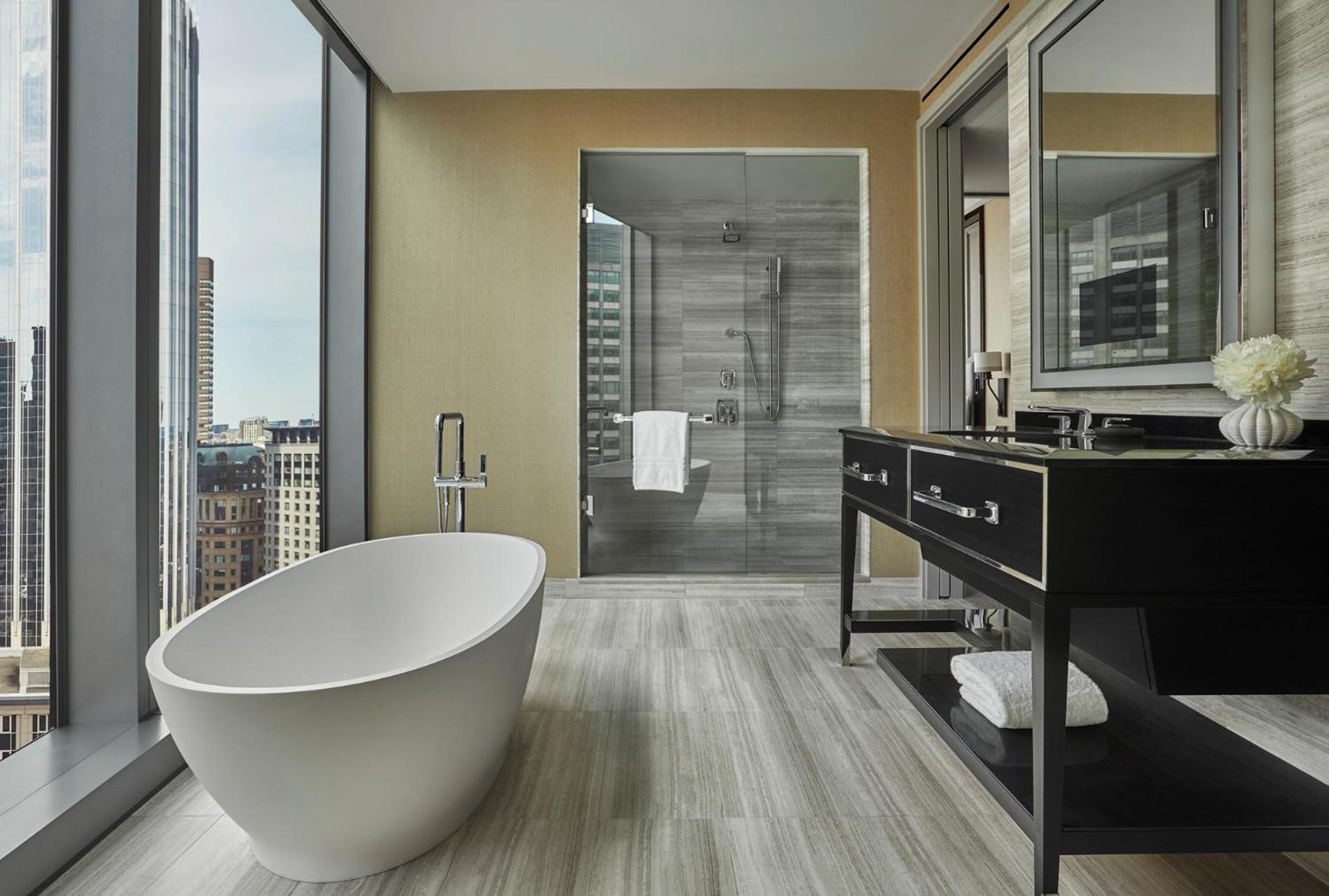 Premier King Room