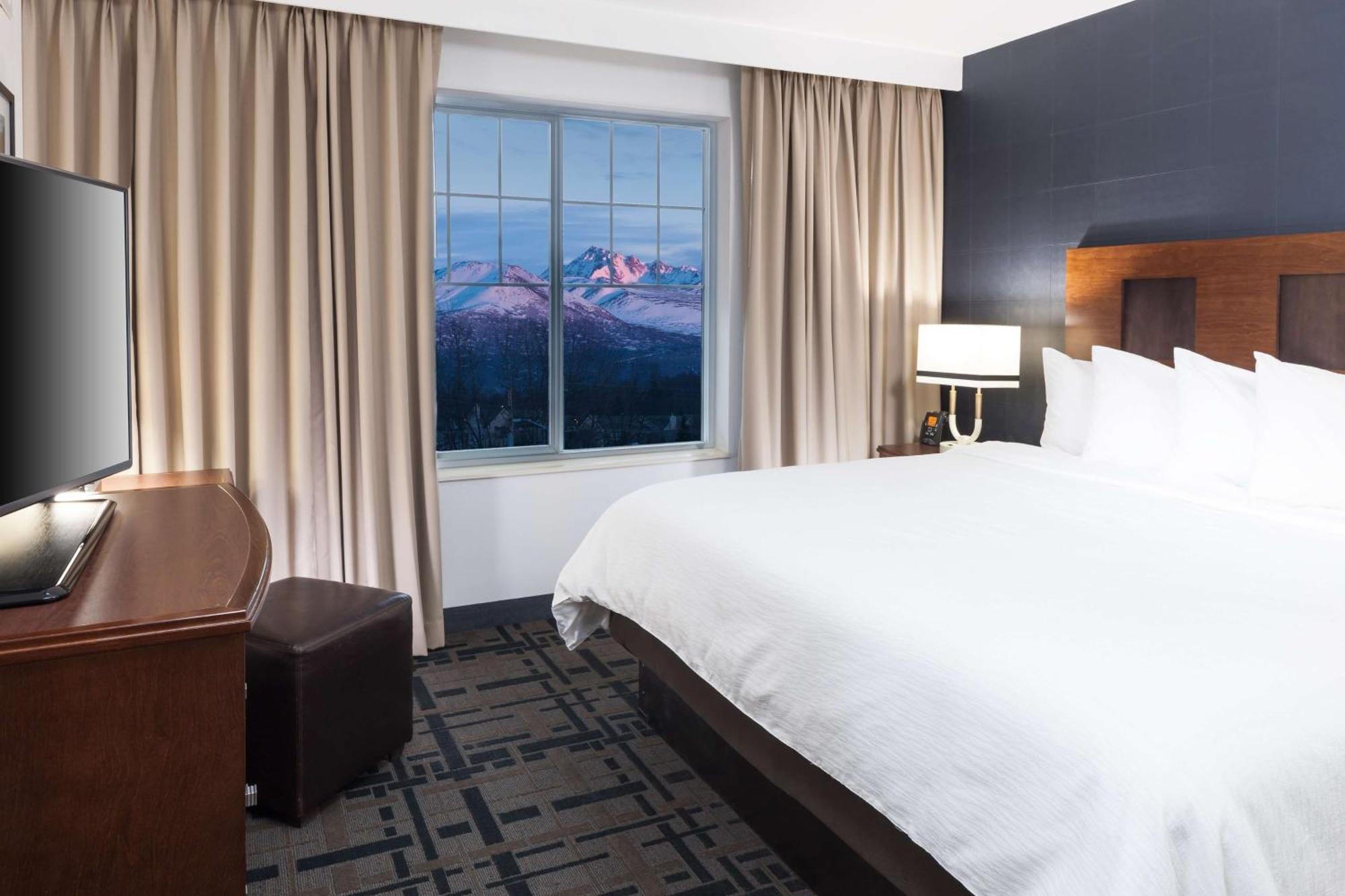 Suite Lit King-Size - Vue sur Montagne - Non-Fumeurs