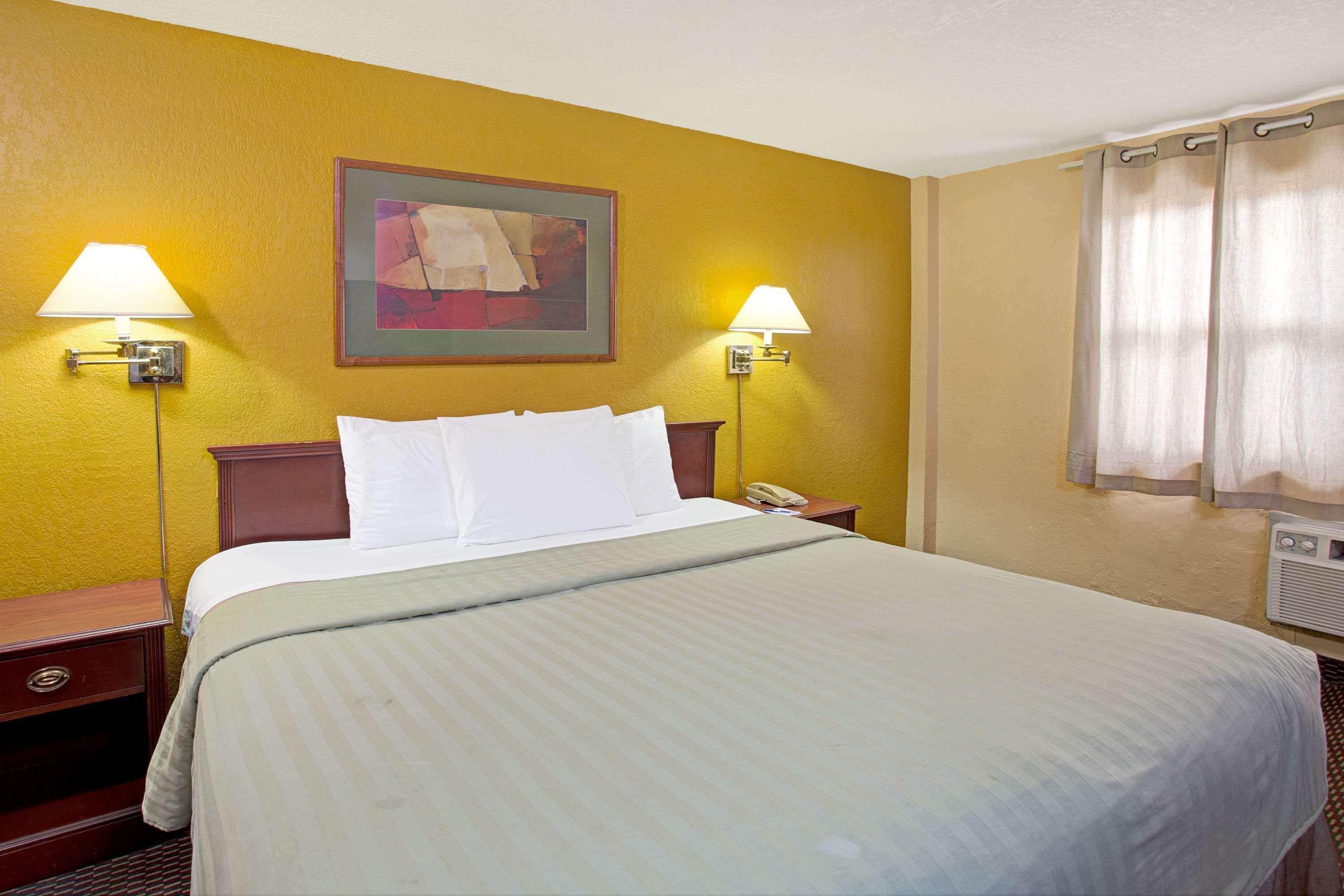 Zimmer mit Kingsize-Bett - barrierefrei, Raucher