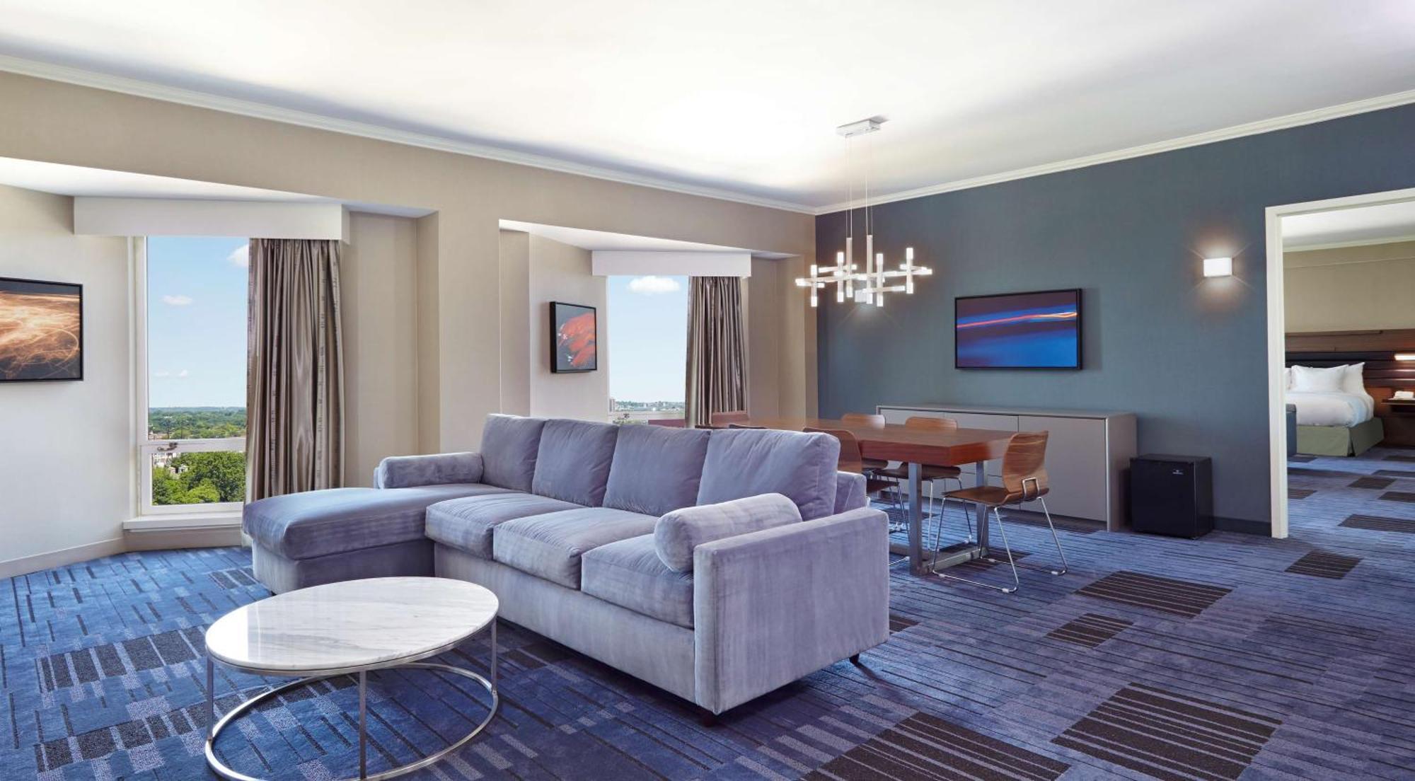 One-Bedroom Executive King Suite