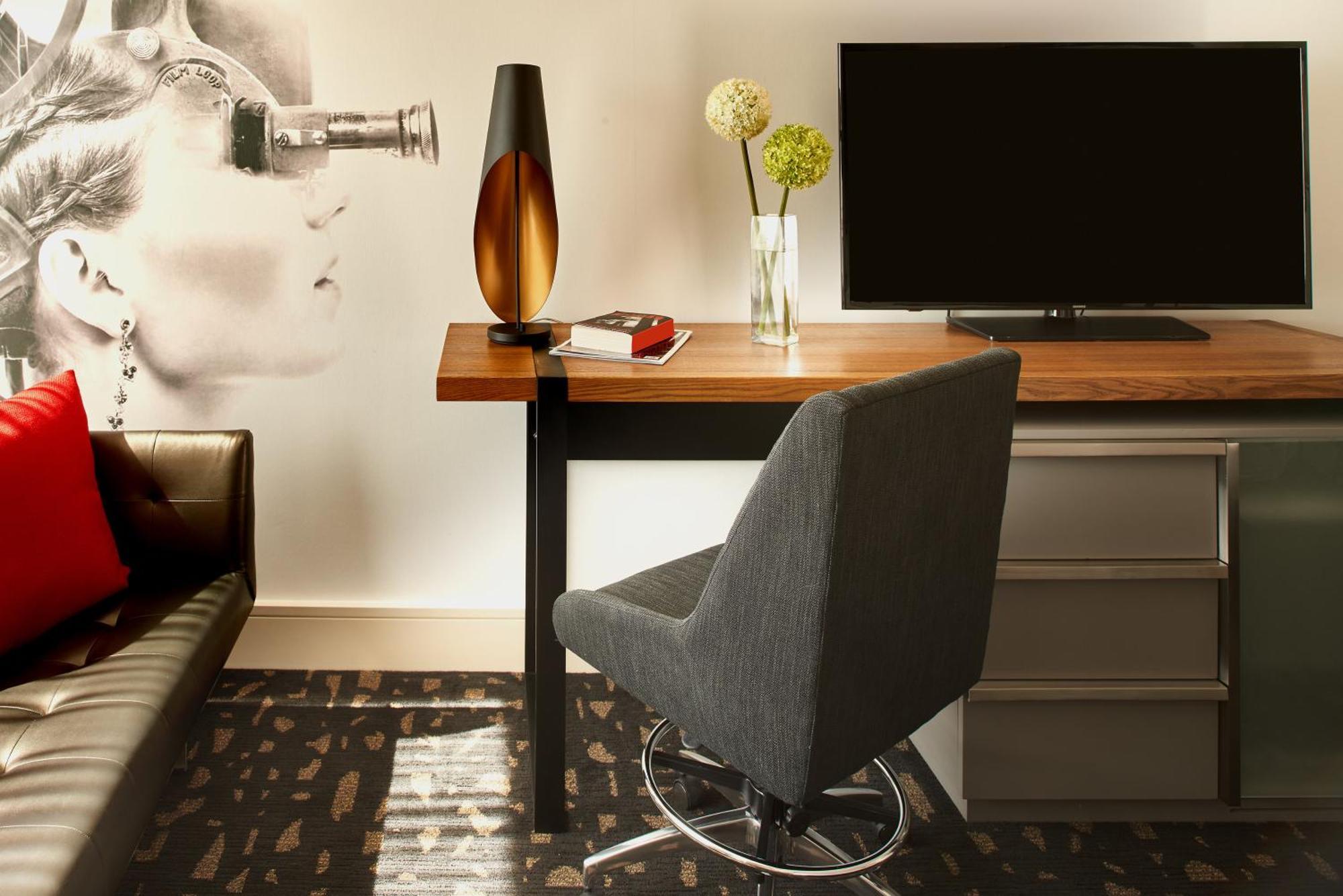 Quarto com Cama King-size