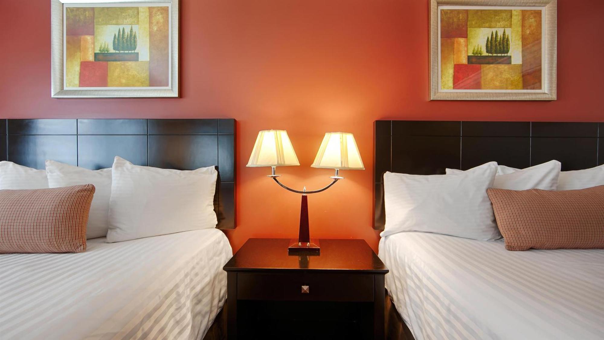 Chambre avec 2 Grands Lits Queen-Size