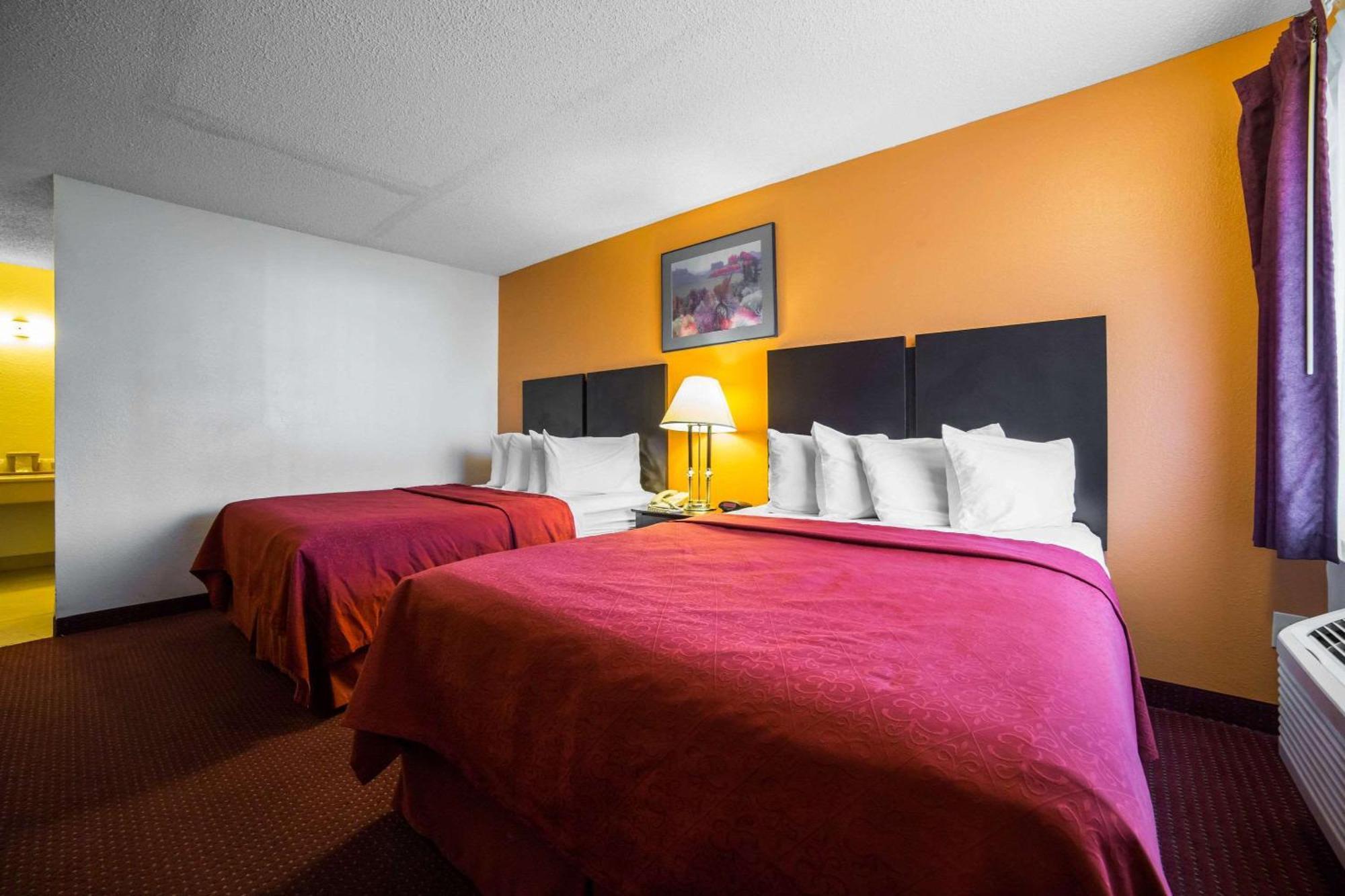 Queen Room Two Queen Beds 1st Floor or Non-Smoking