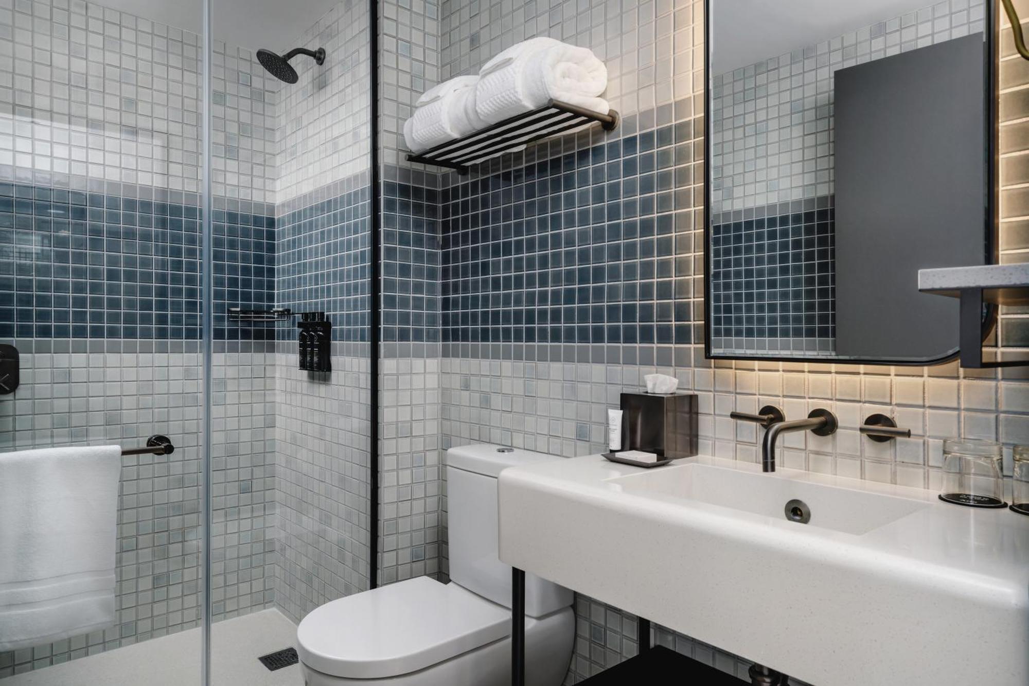 King Room,1285630687:JPEG