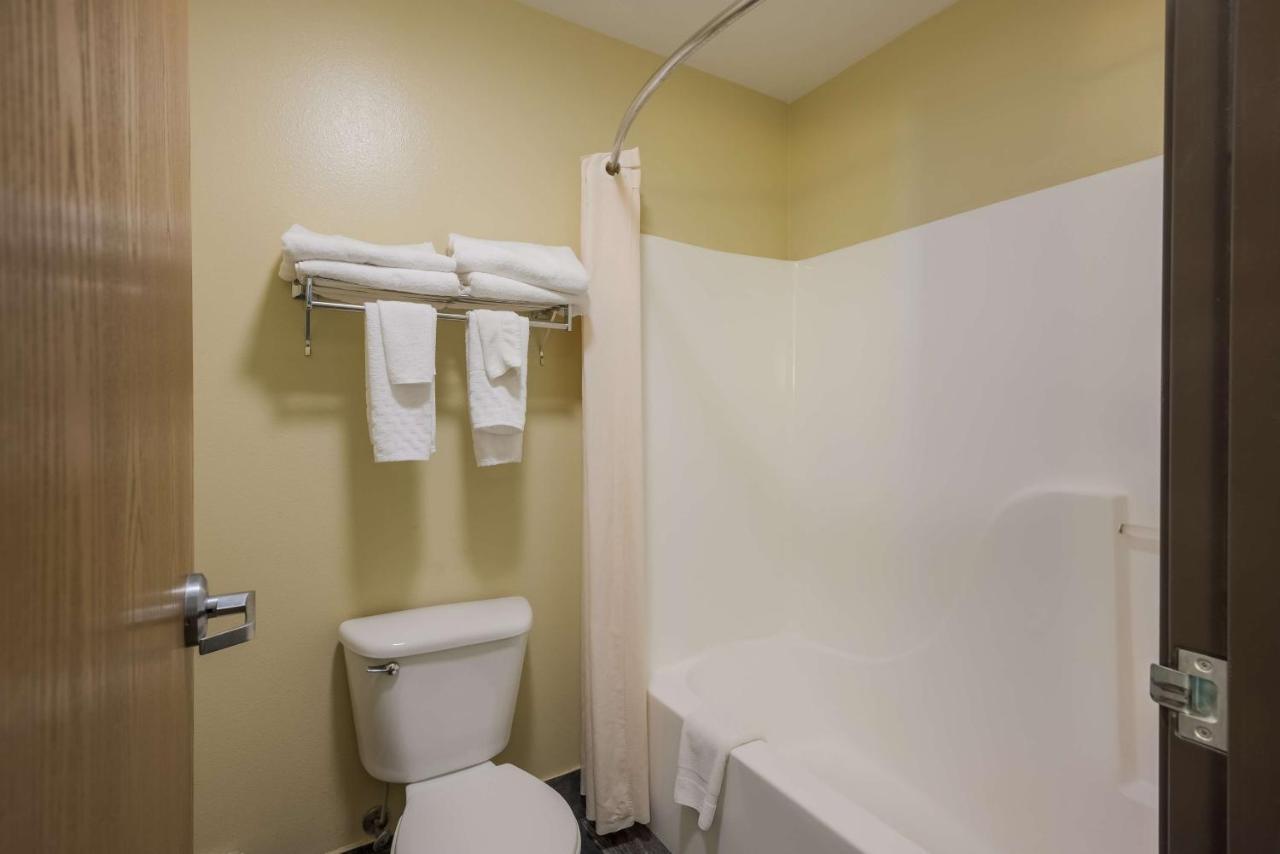 Chambre Lit Queen-Size pour Personnes à Mobilité Réduite - Non-Fumeurs