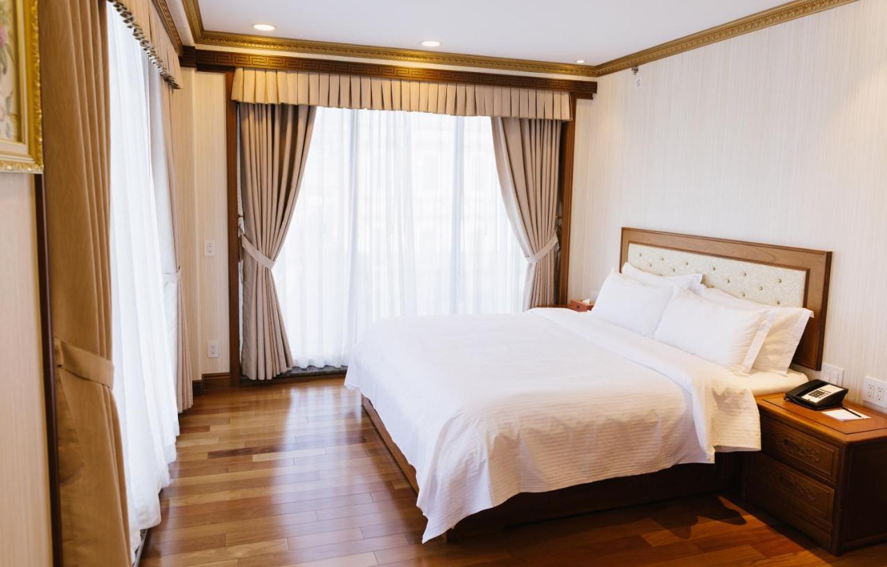 Quarto Deluxe com Cama King-size