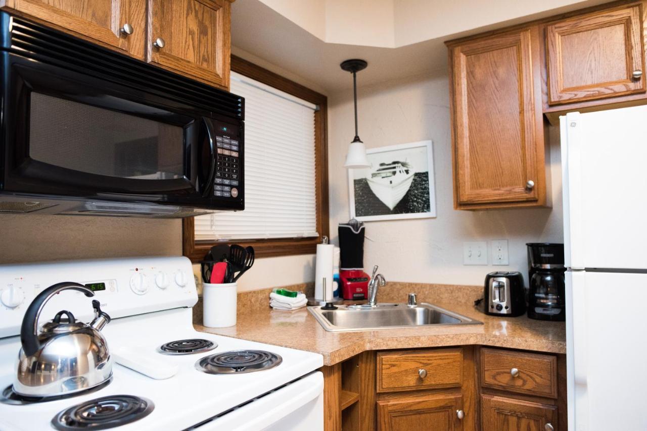 Two Bedroom One Bathroom Gardenside