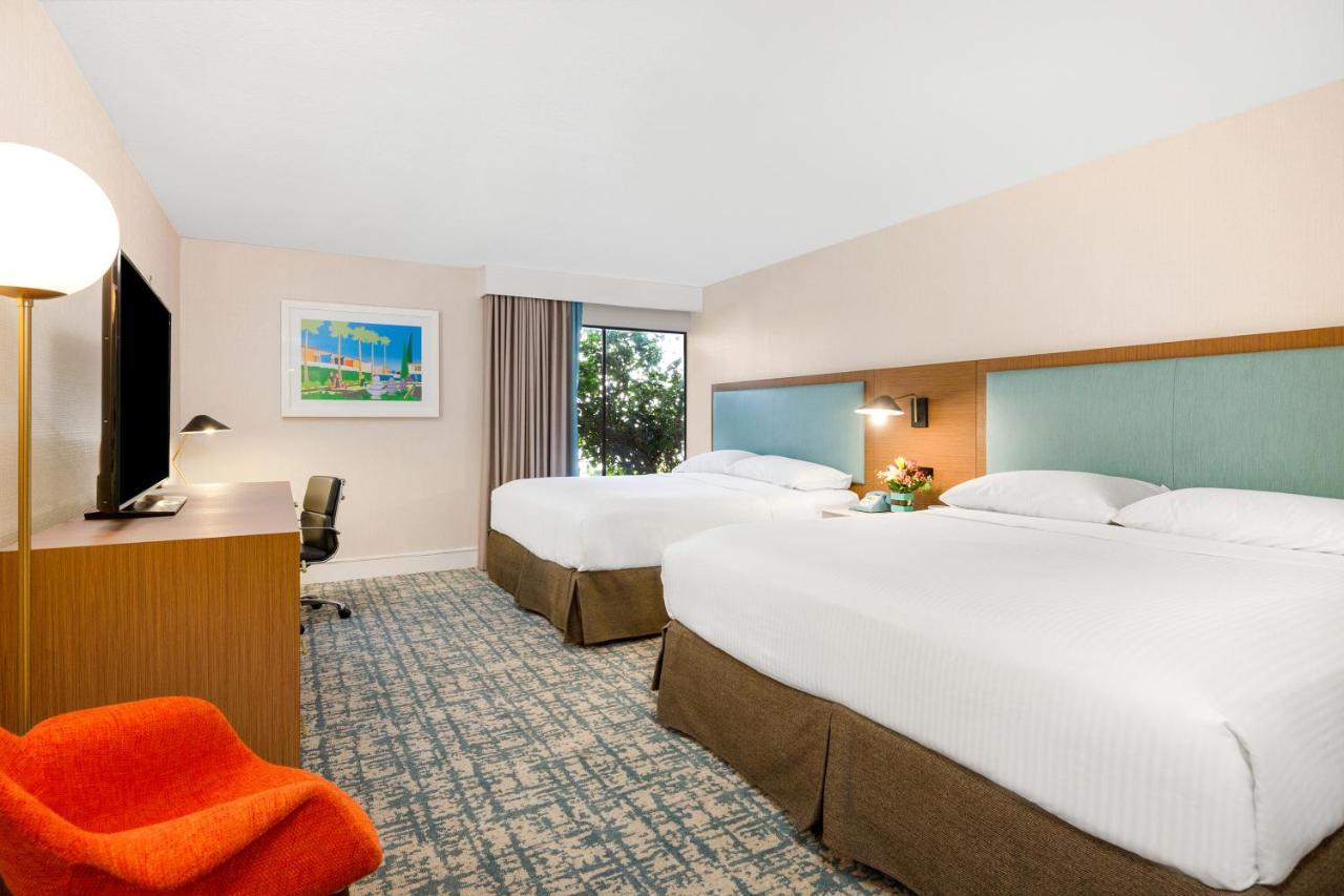 Executive King Room Two King Beds