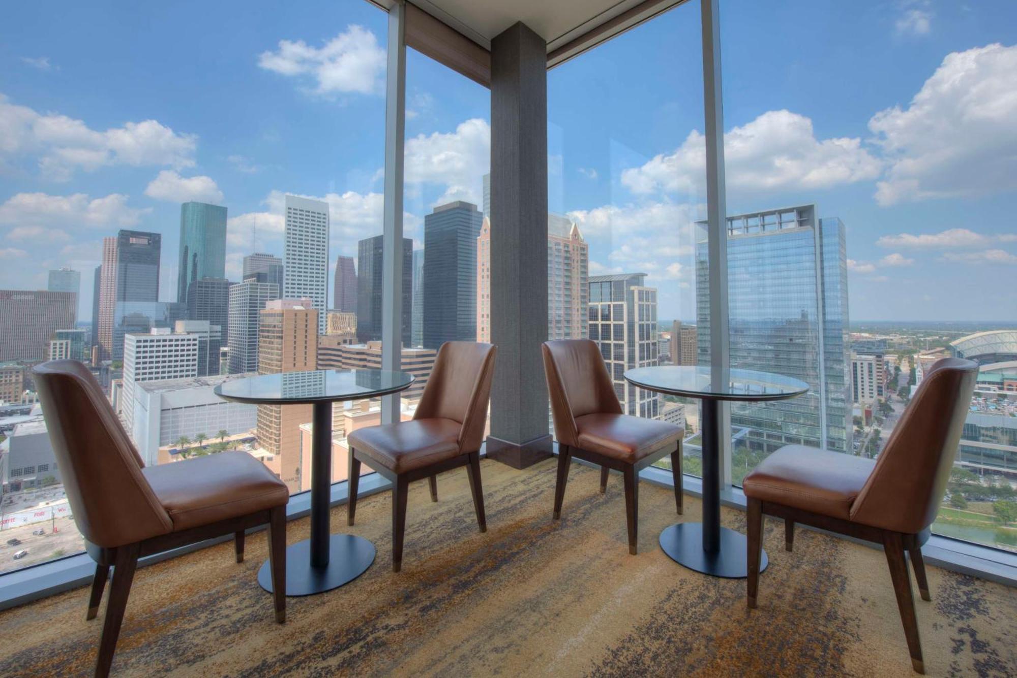 Zimmer mit 2 Queensize-Betten auf der Executive Etage - barrierefrei