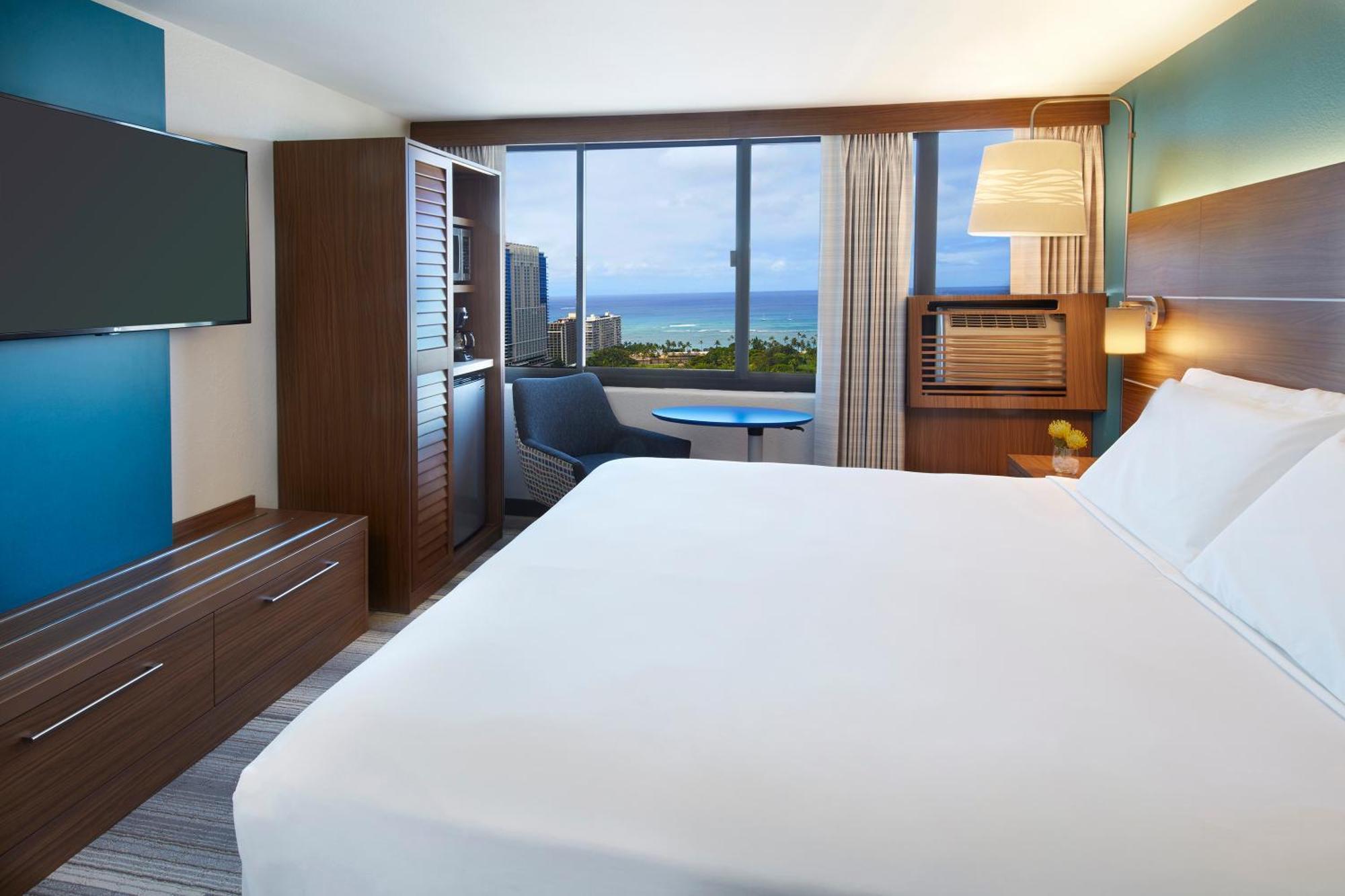 Standard King Room Ocean View