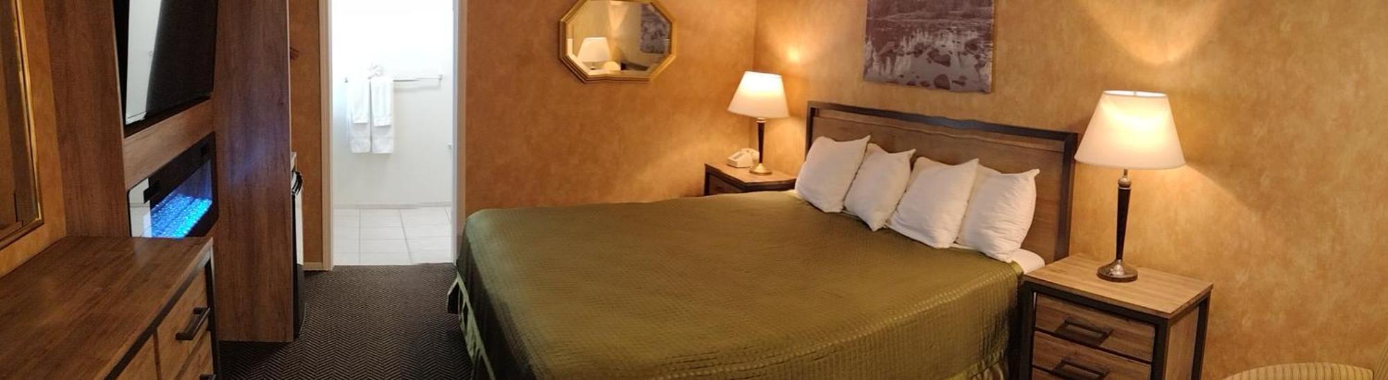 Standard King Room
