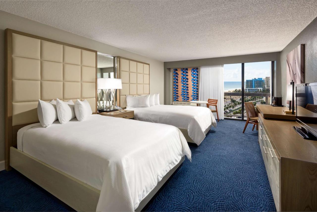 Double Room with Two Double Beds and Partial Ocean View