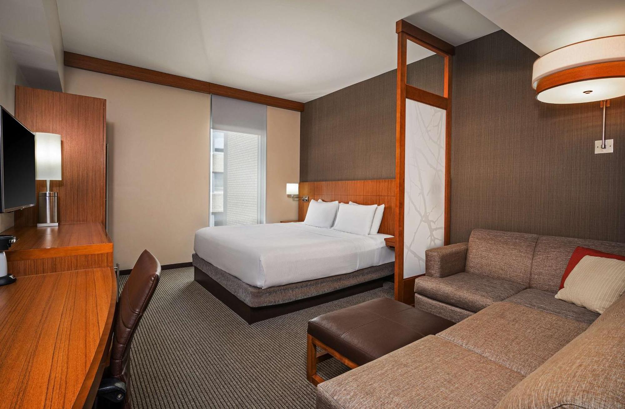 Chambre Lit King-Size avec Canapé-Lit