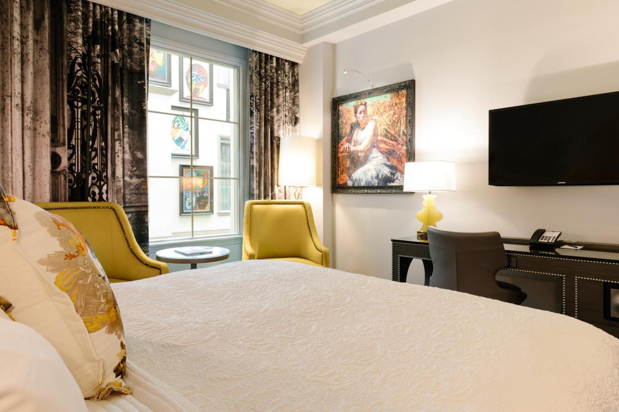 King Room