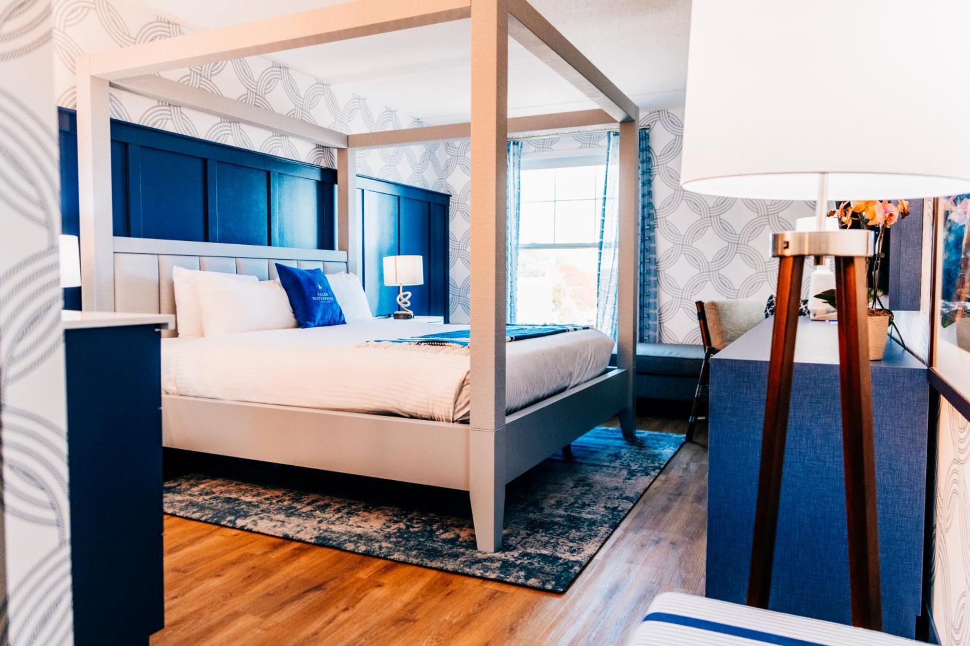 Camera King Deluxe