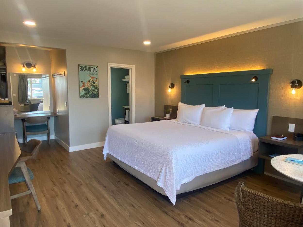Standard King Room No Pets