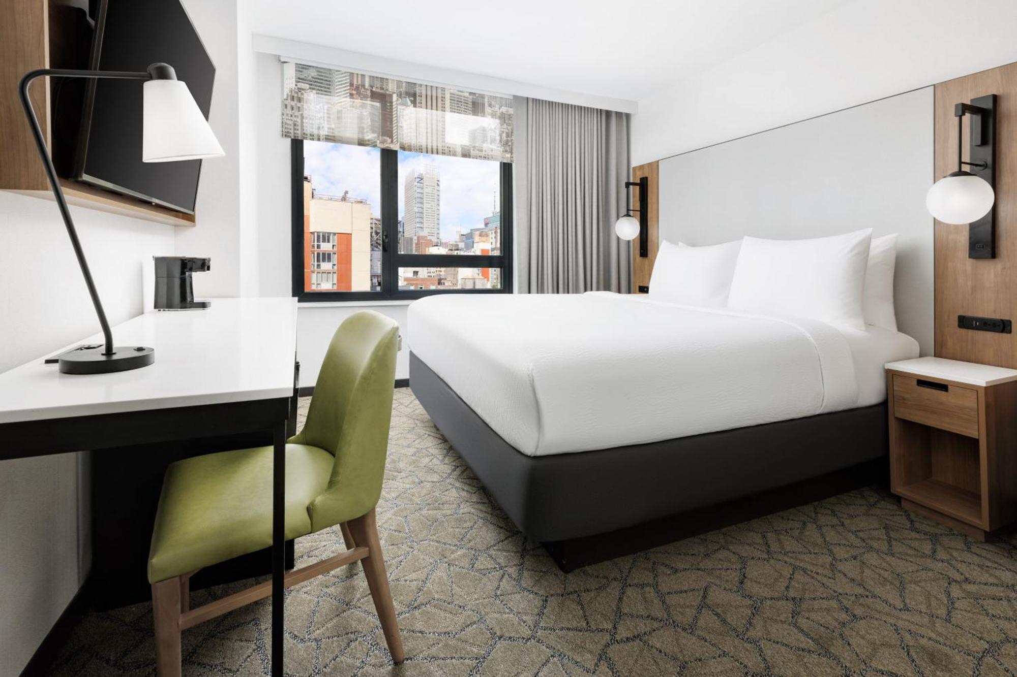 King Room with City View