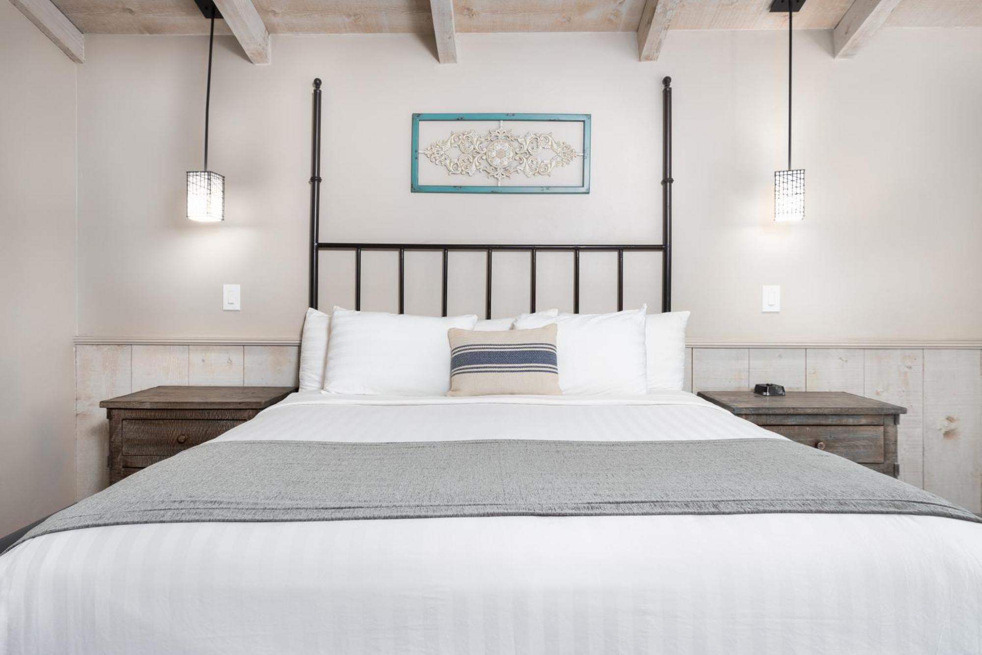 Deluxe Zimmer mit Kingsize-Bett