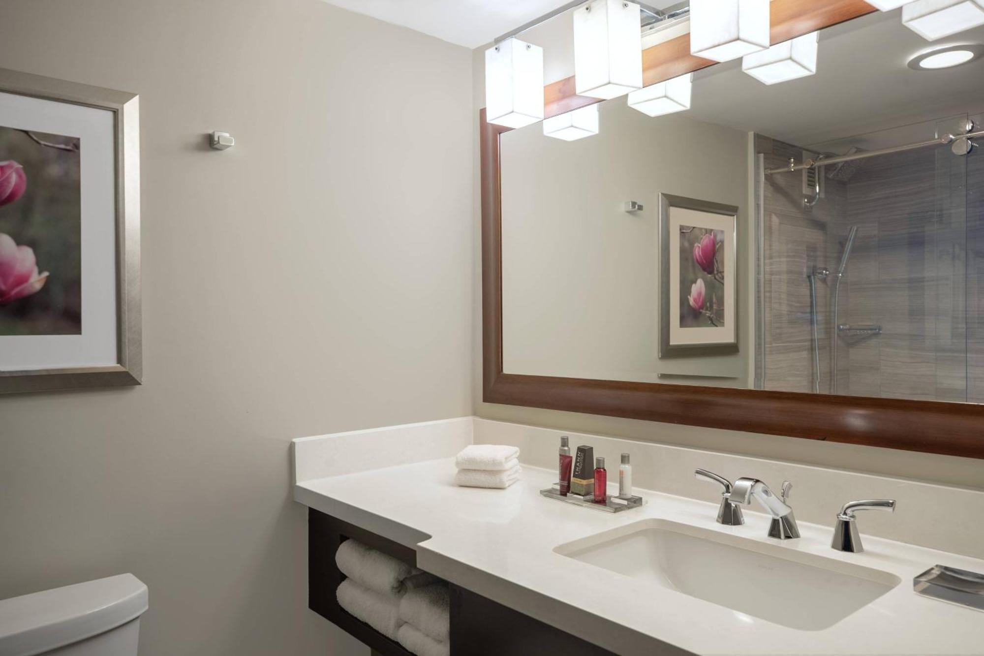 Guest Room with Balcony, Guest room, 2 Double, Balcony,1546857274:JPEG