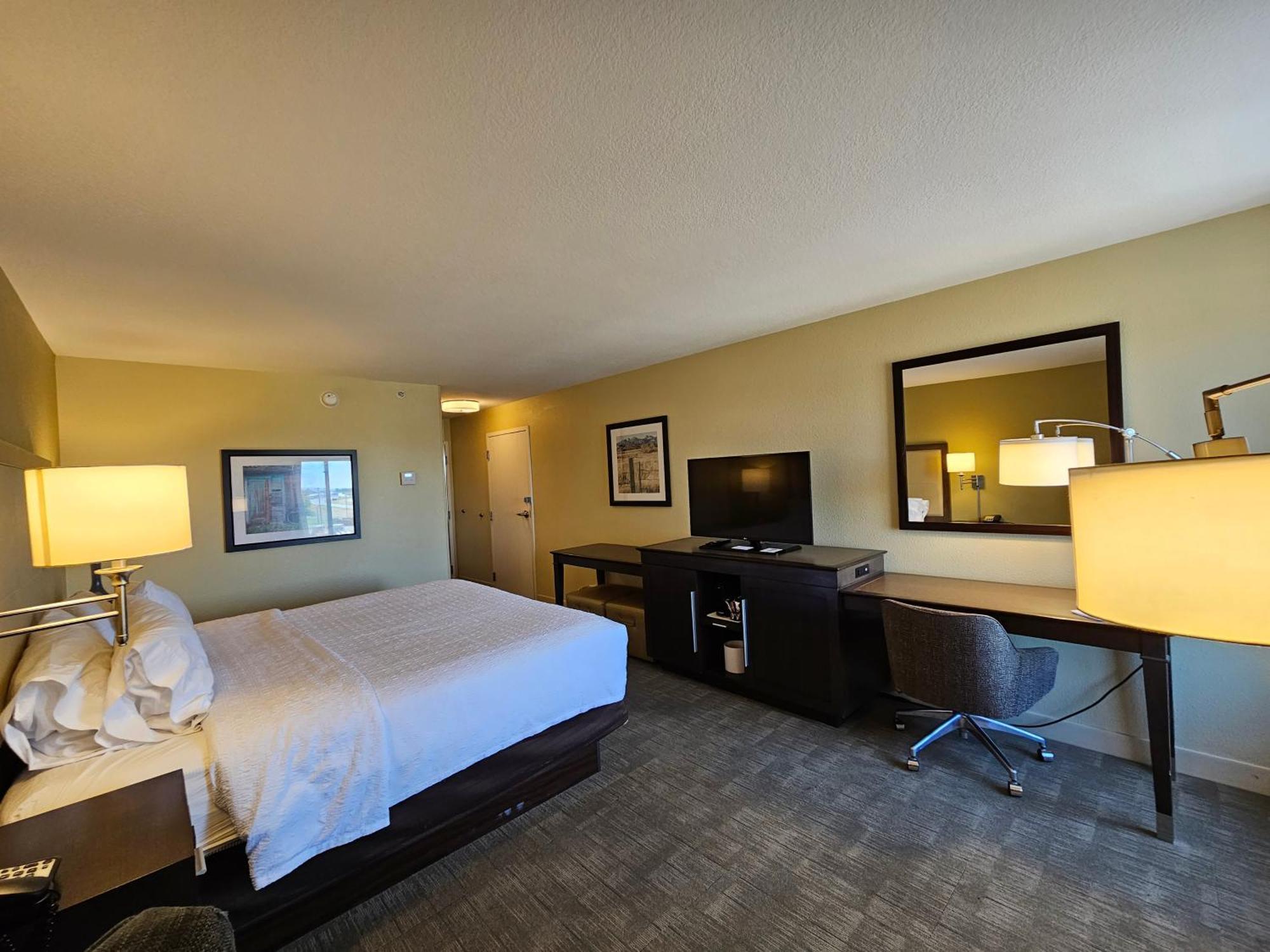 Zimmer mit Kingsize-Bett und Dusche - Nichtraucher