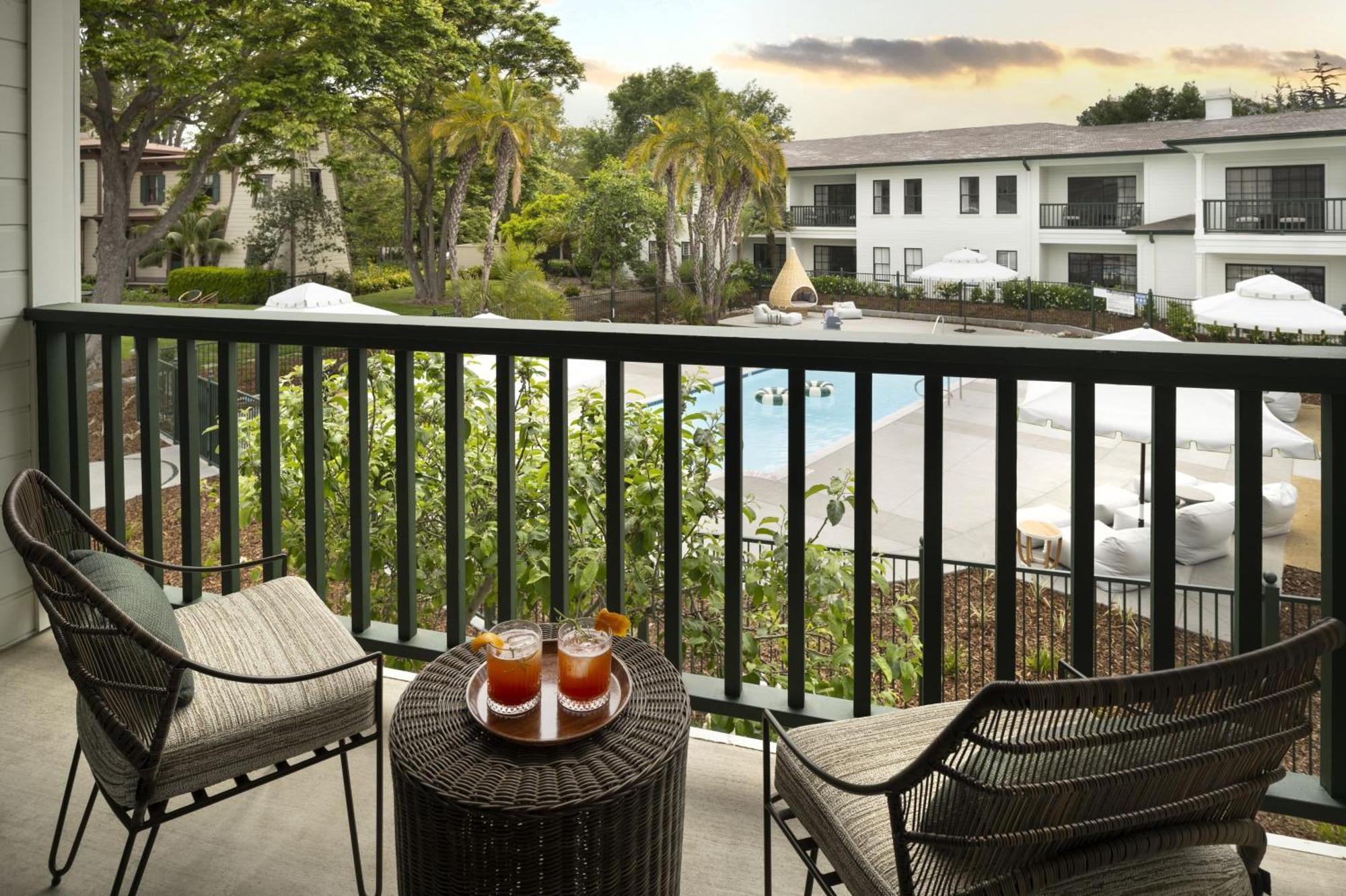 One-Bedroom King Suite Pool View Sofa Bed