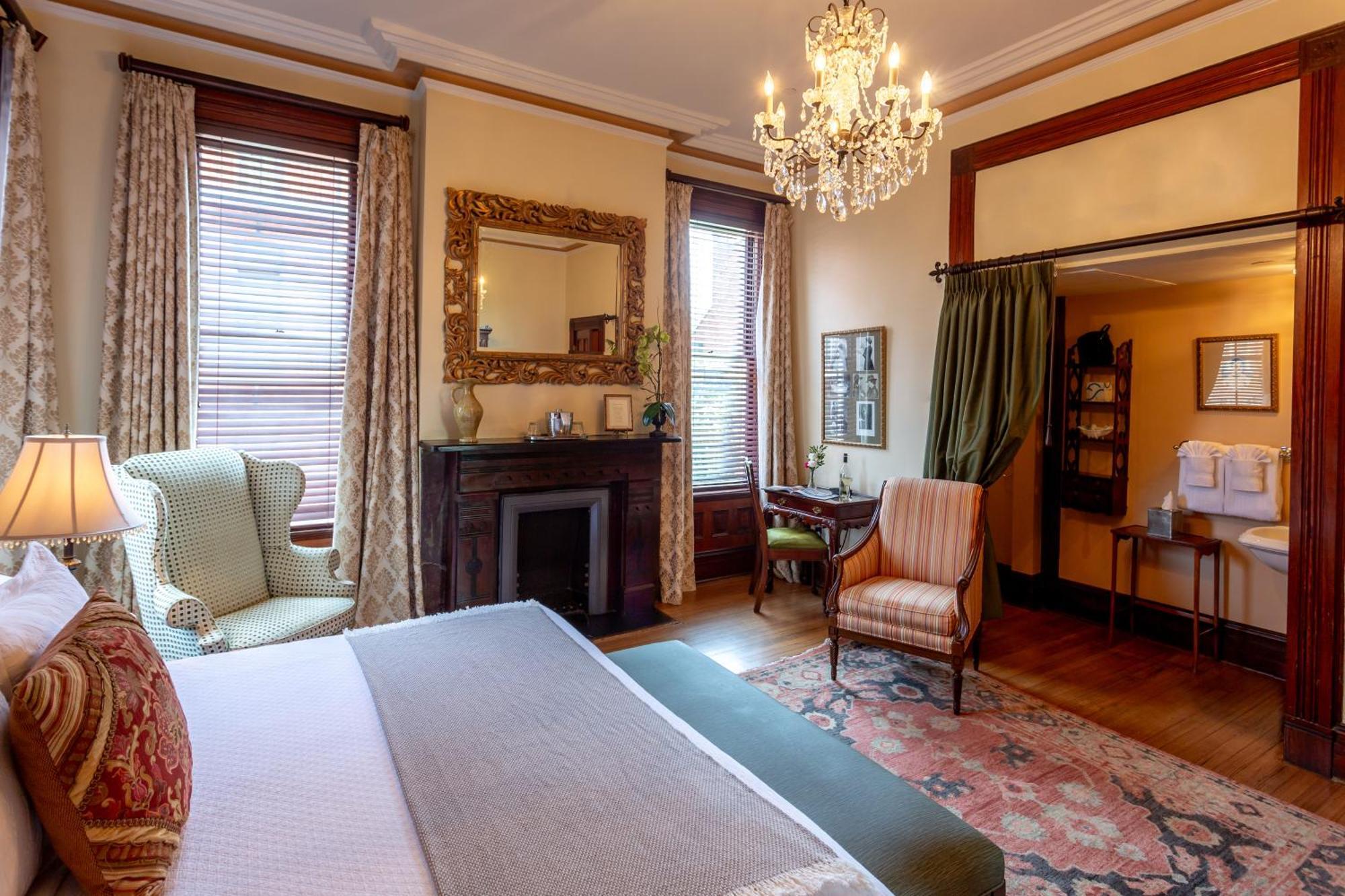 Quarto Superior com Cama King-size - Juliette Gordon Low