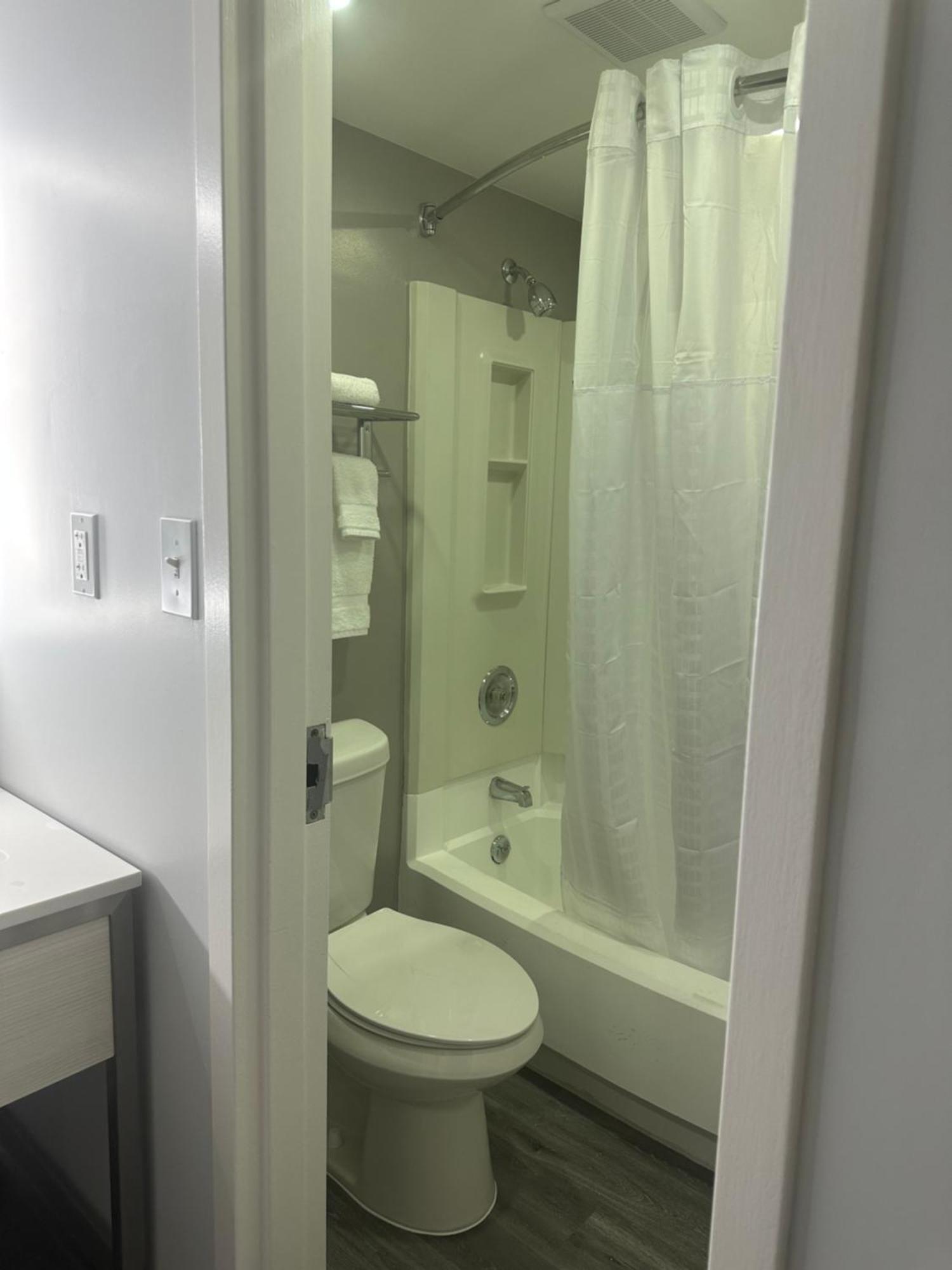 Zimmer mit Kingsize-Bett – Nichtraucher