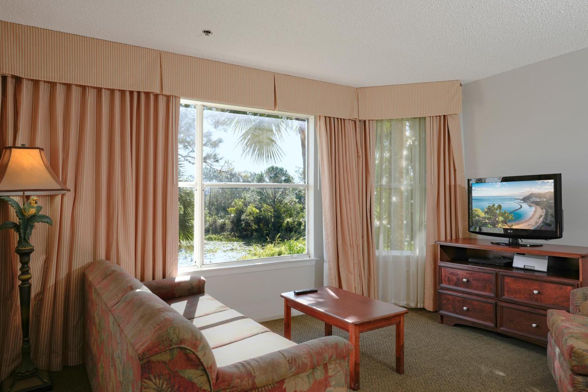 Deluxe Two-Bedroom Suite