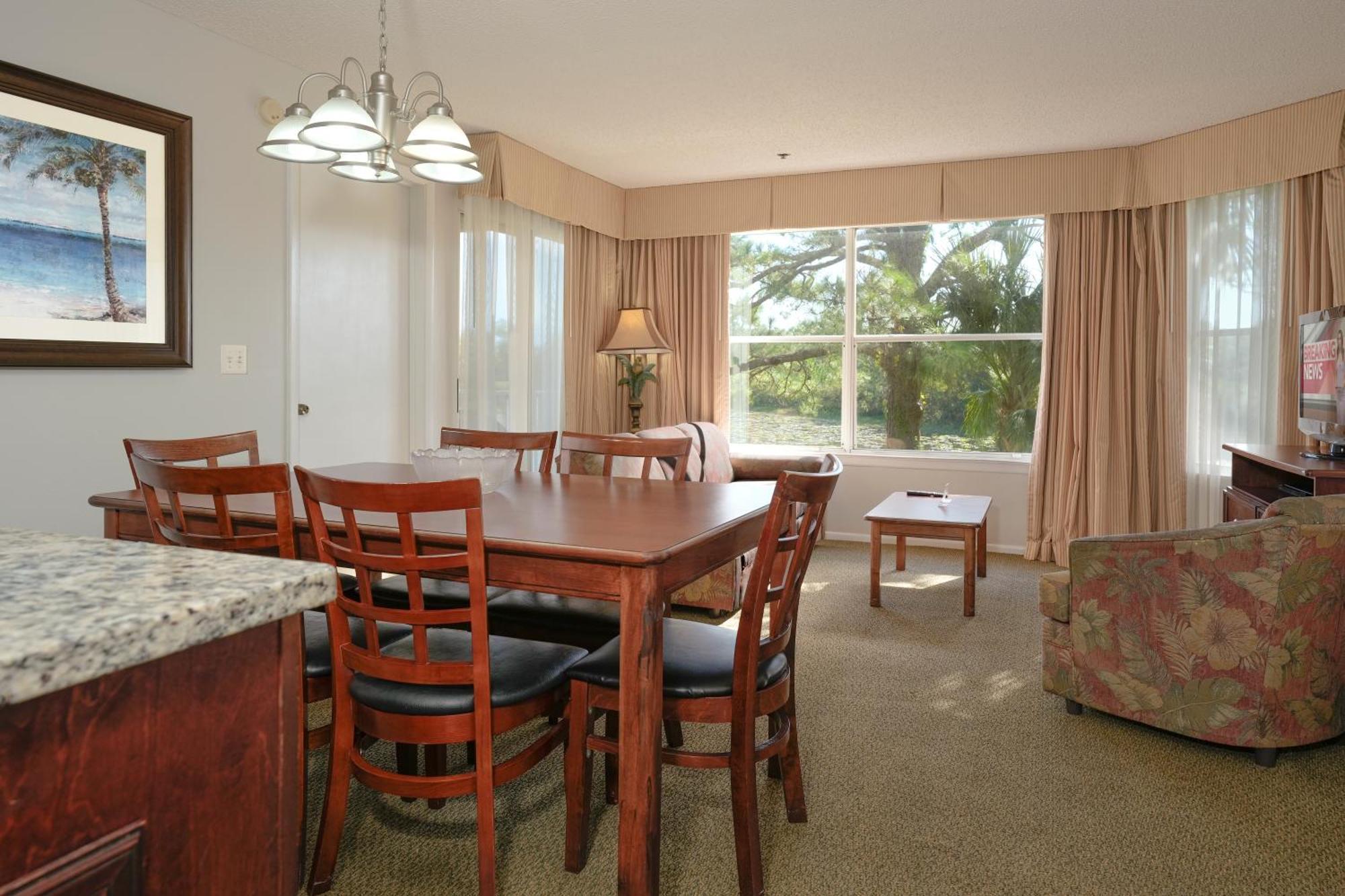 Deluxe Two-Bedroom Suite