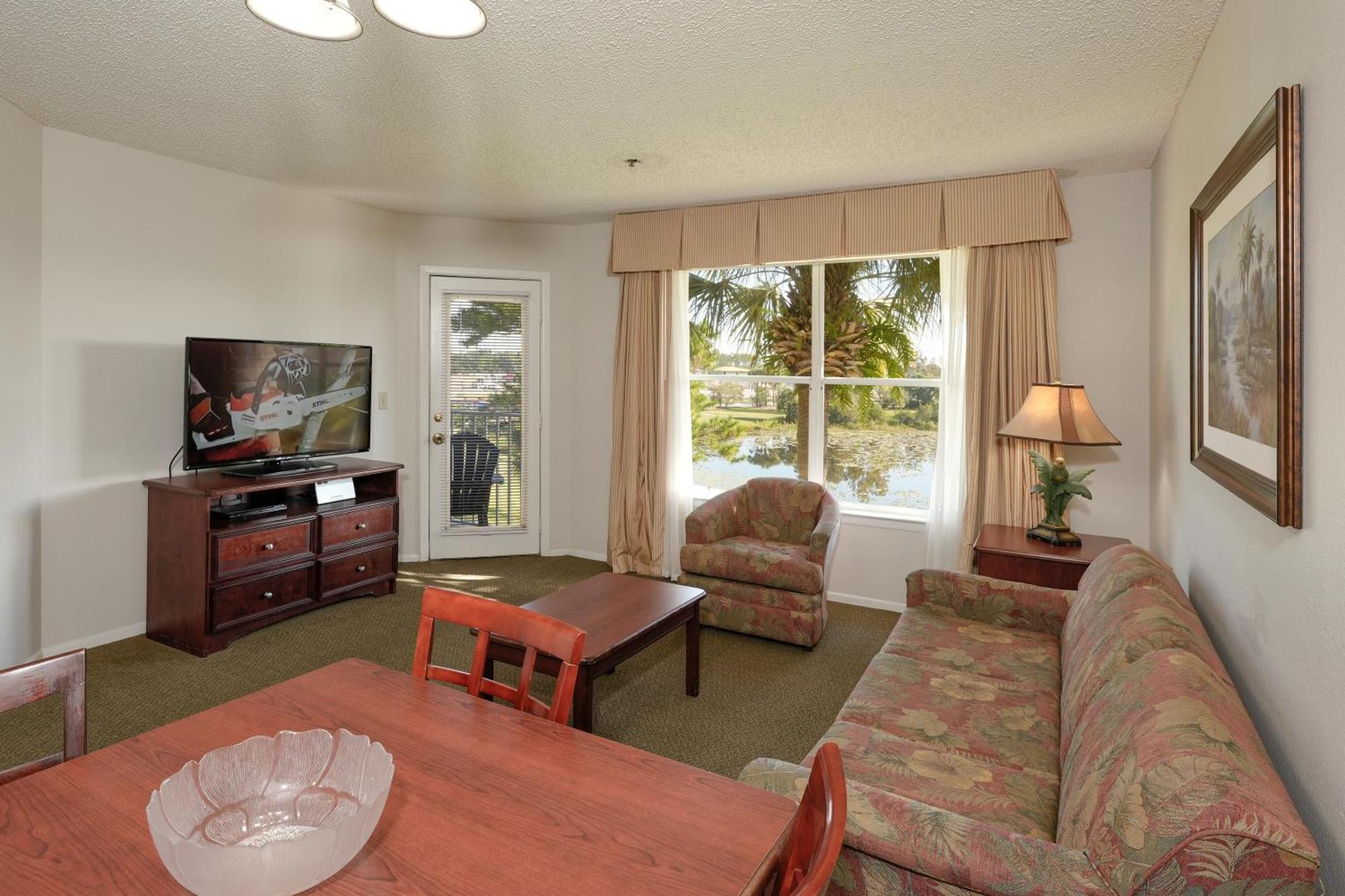Deluxe One-Bedroom Suite Balcony