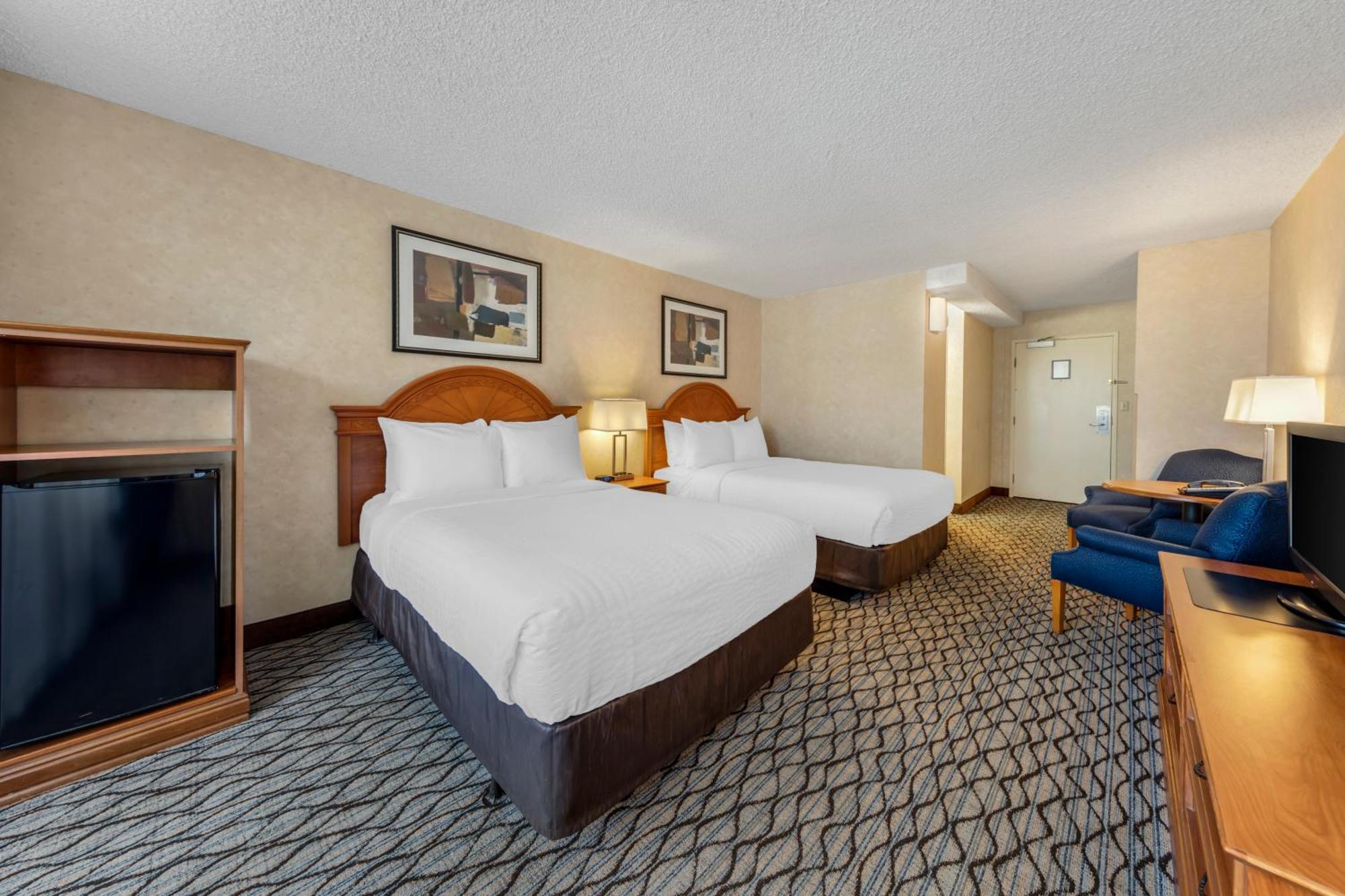 Standard Room 2 Double Beds Non-Smoking