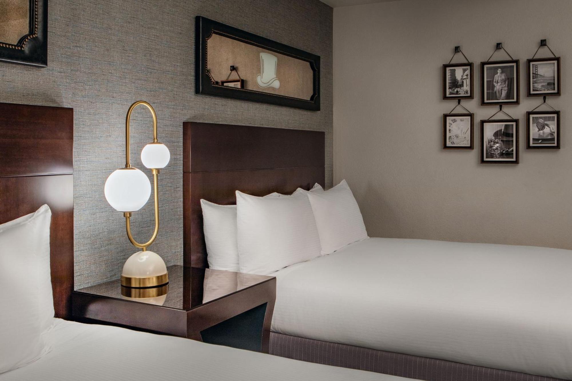 Deluxe Queen Room with Two Queen Beds,1572630794:JPEG
