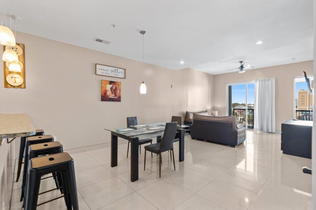 Two-Bedroom Deluxe Apartment