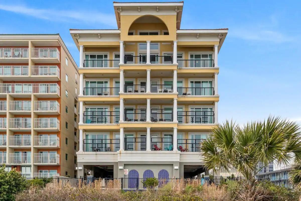 Two-Bedroom Deluxe Apartment