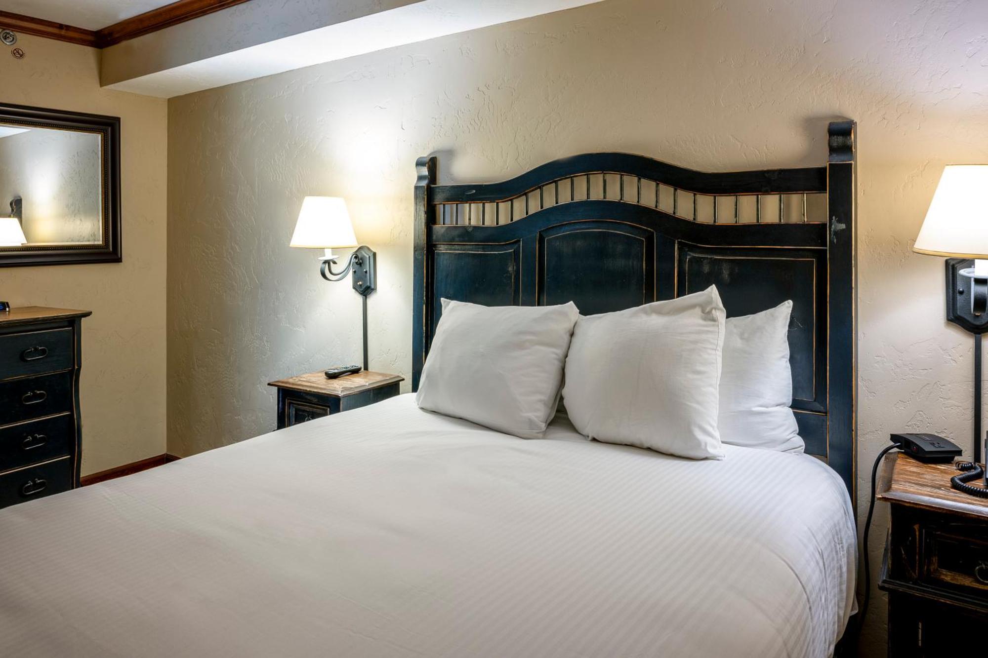 Summit Suite,1595423363:JPEG