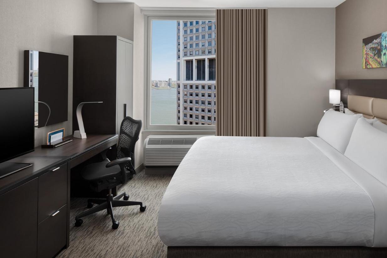 King Bed City View,1596103918:JPEG