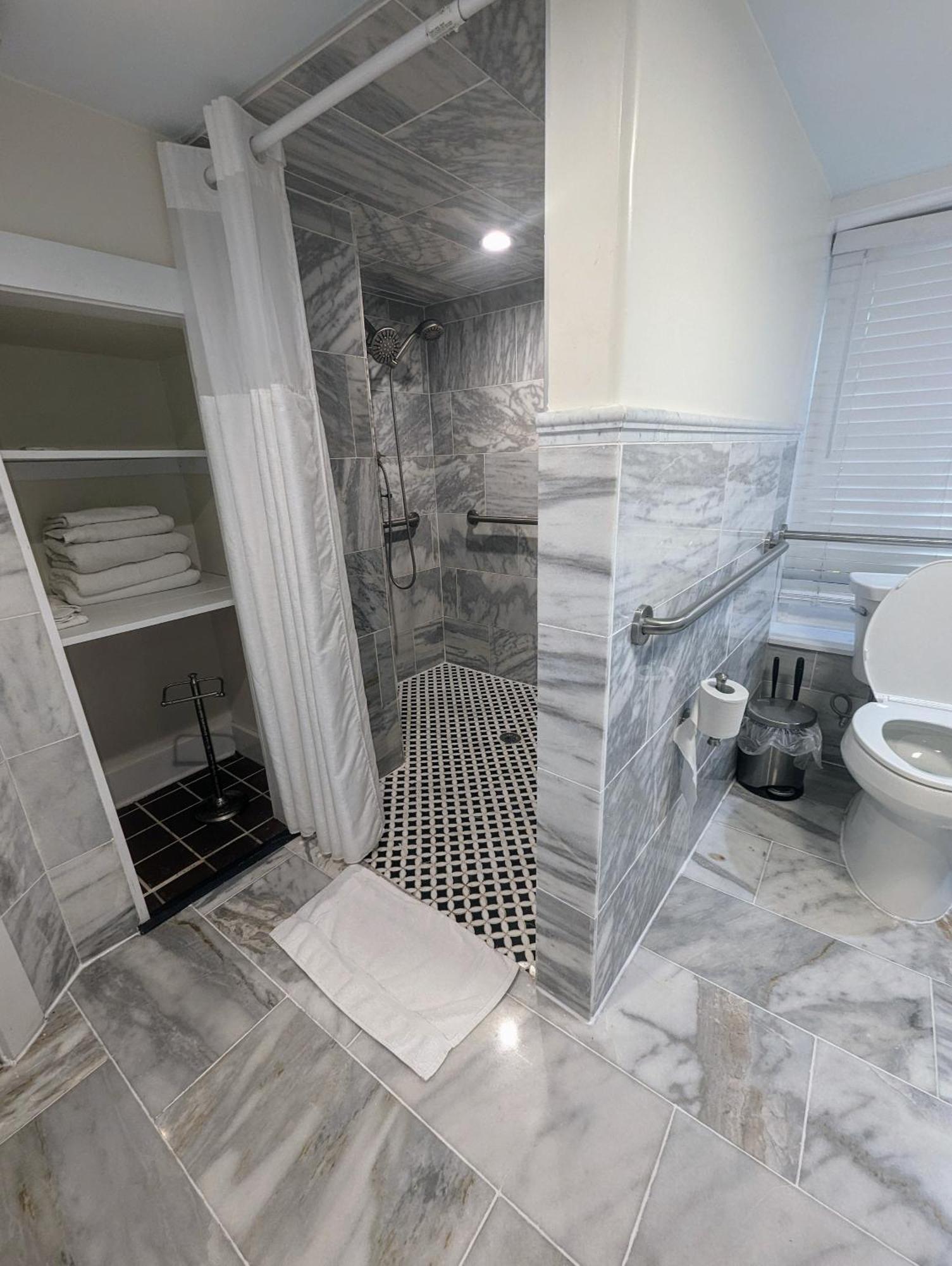 Queen Room Disability Access