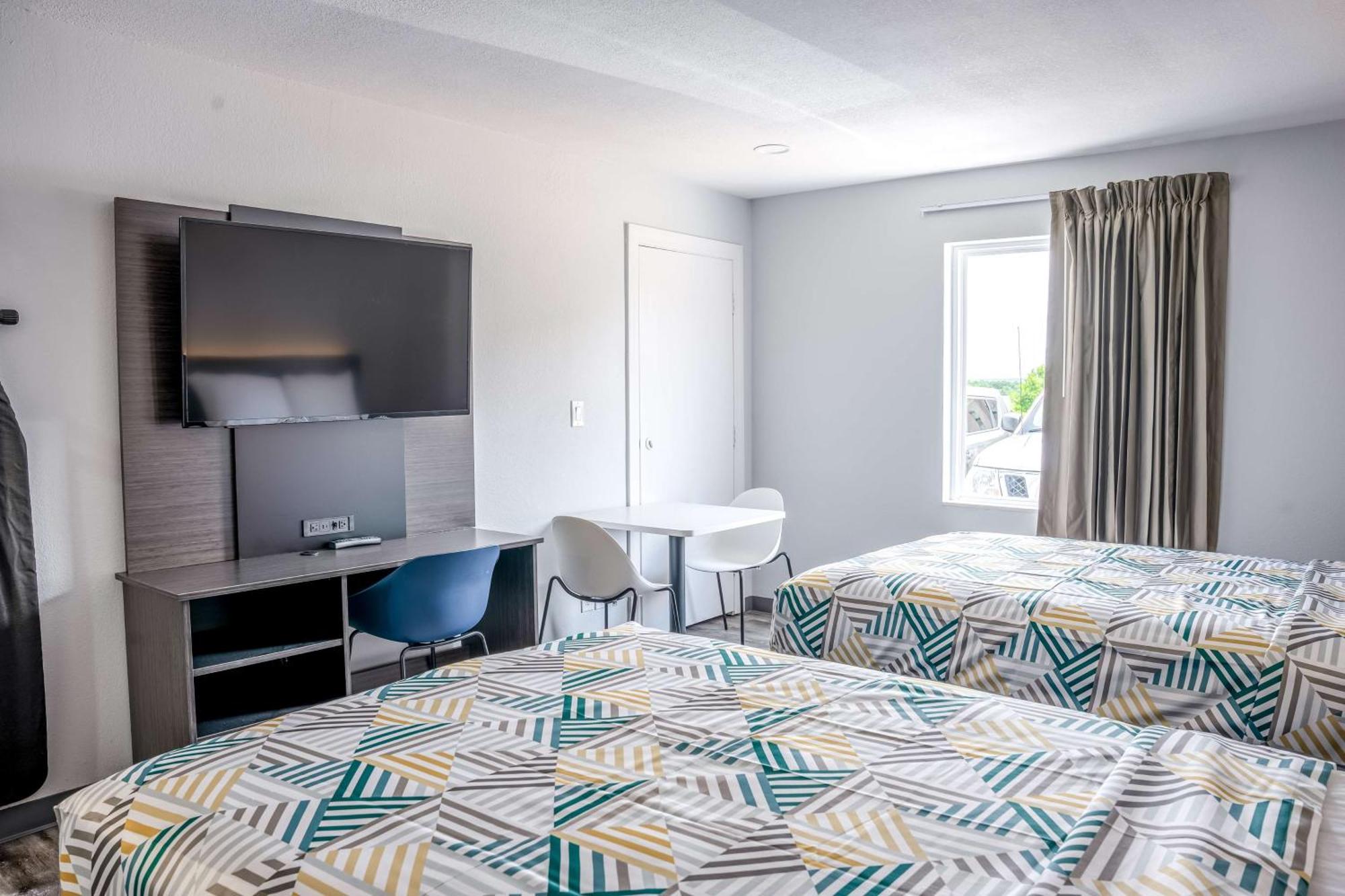 Quadruple Room Non-Smoking
