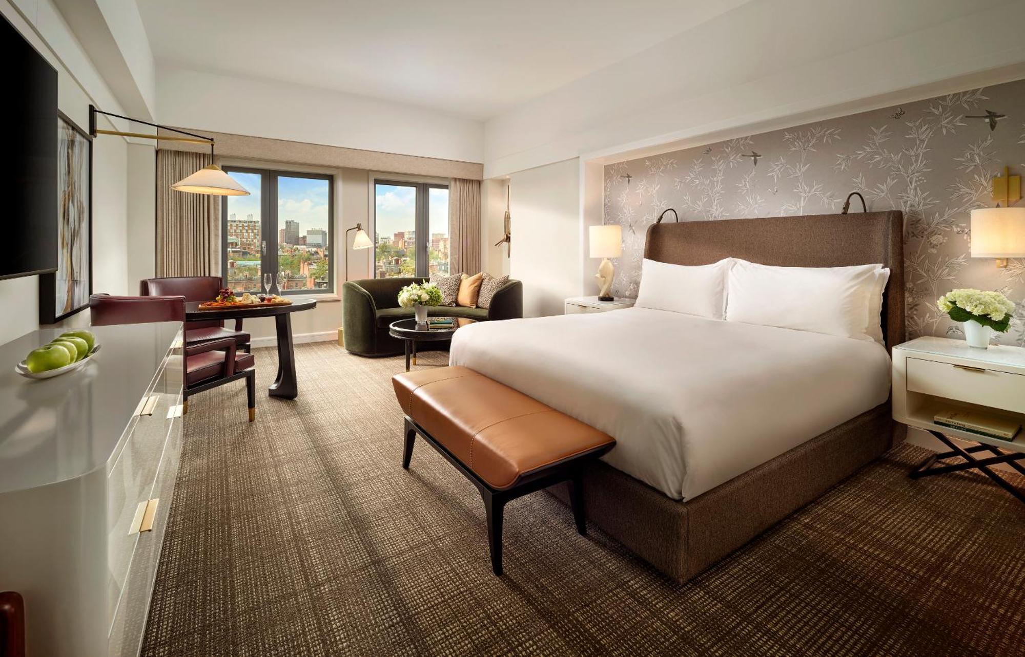 Premier Zimmer mit Kingsize-Bett und Stadtblick