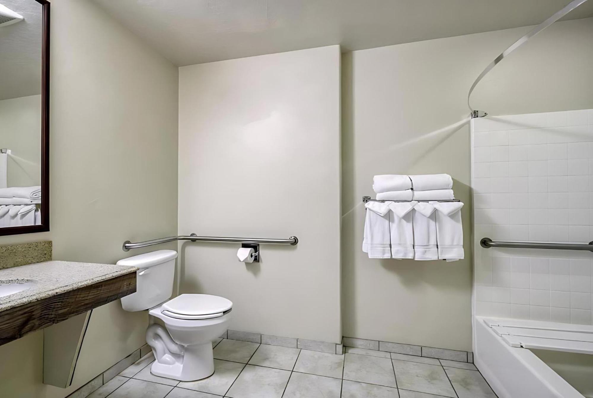 Queen Room Two Queen Beds Disability Access
