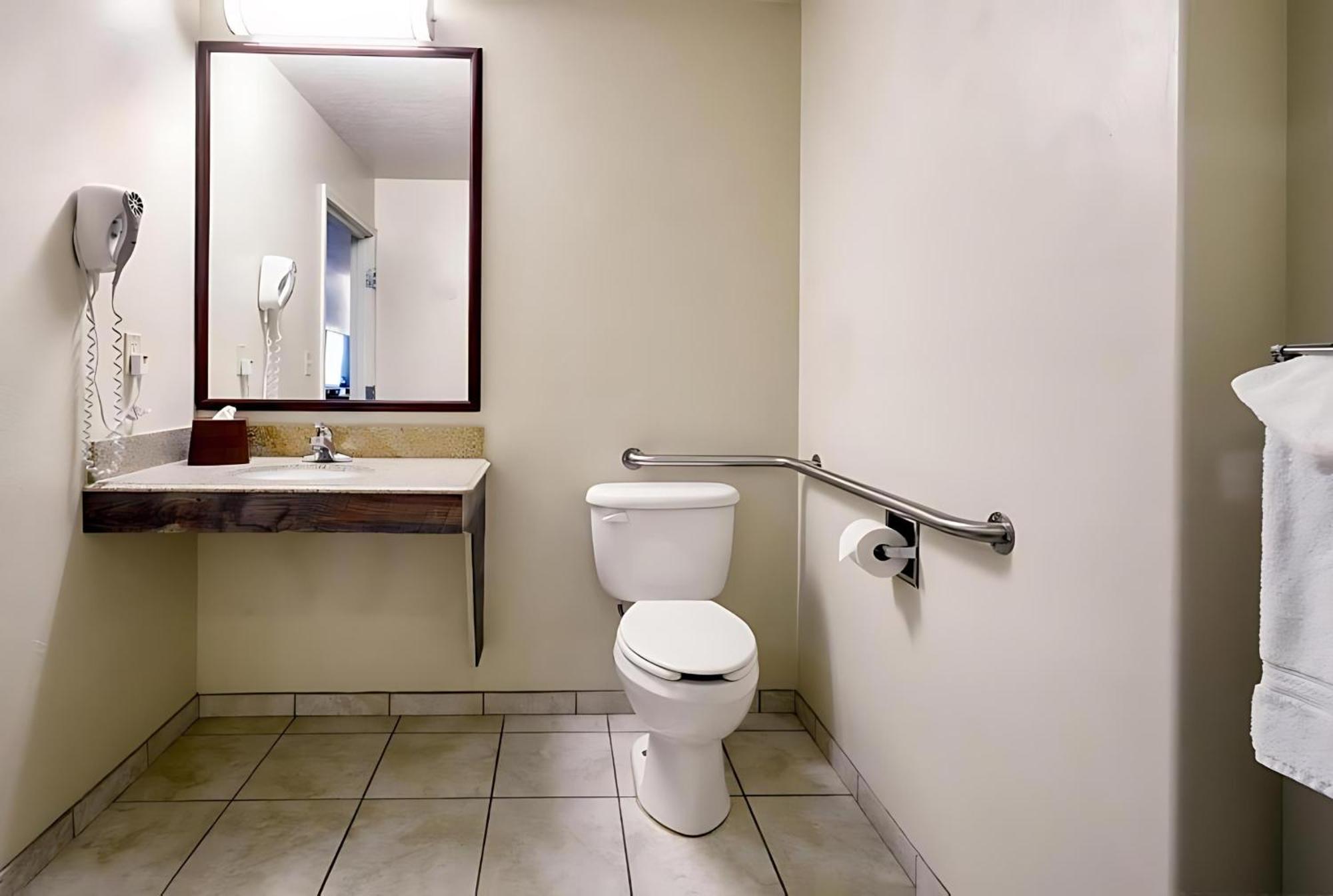 Queen Room Two Queen Beds Disability Access