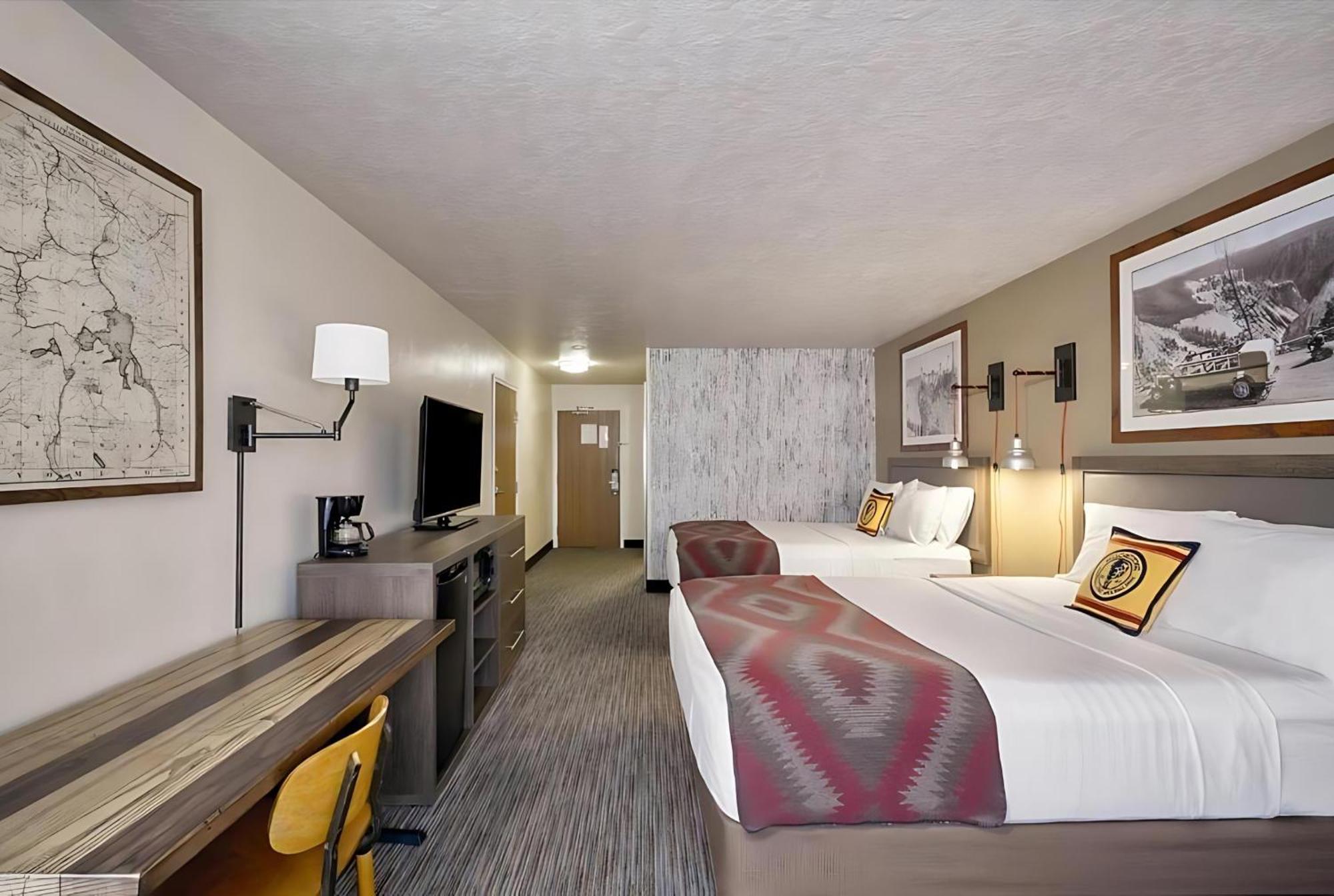 Queen Room Two Queen Beds Disability Access